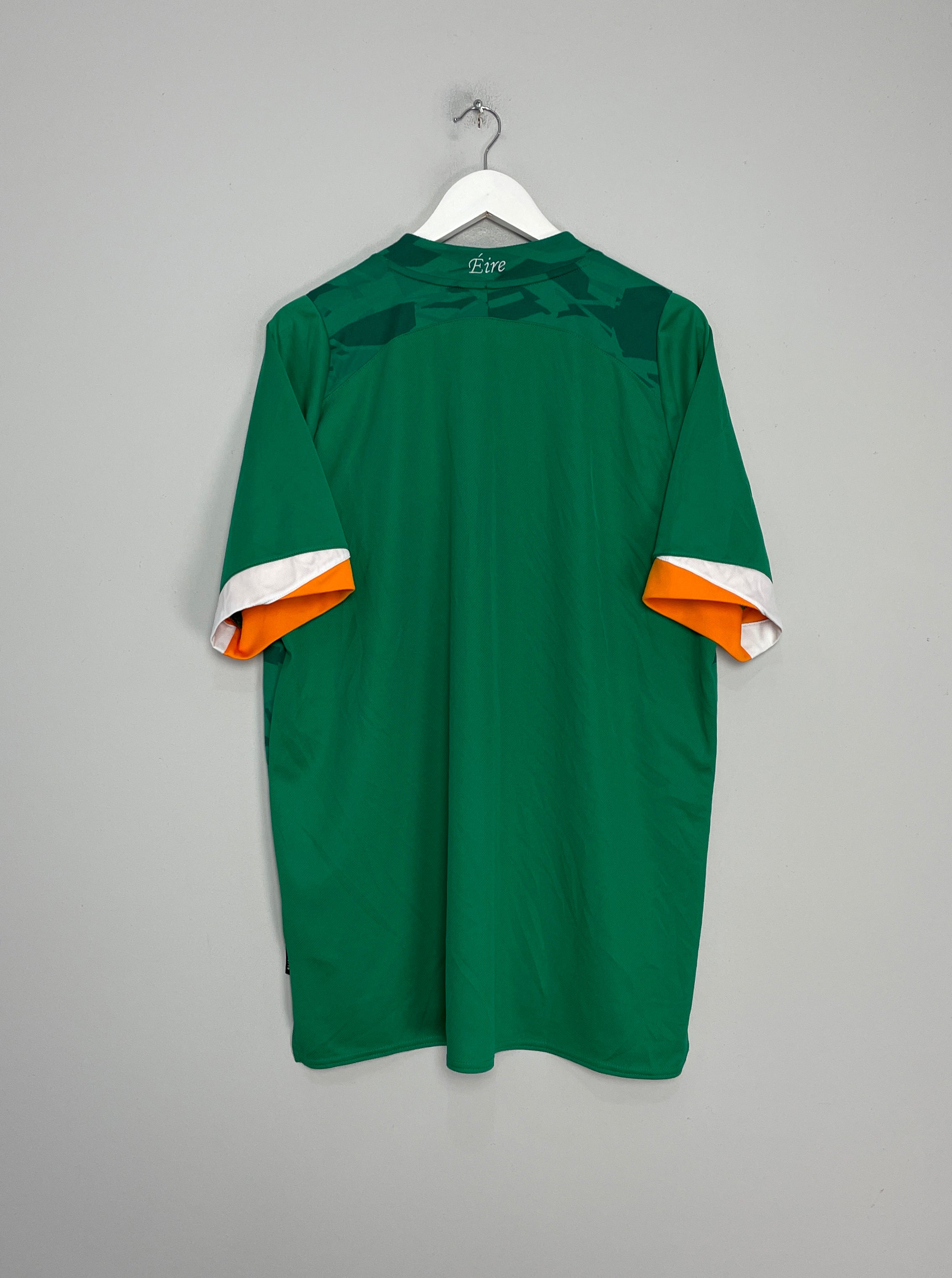 Shop 2022/23 IRELAND HOME SHIRT (XXL) UMBRO, classic football shirts, vintage football shirts & retro soccer jerseys at Cult Kits