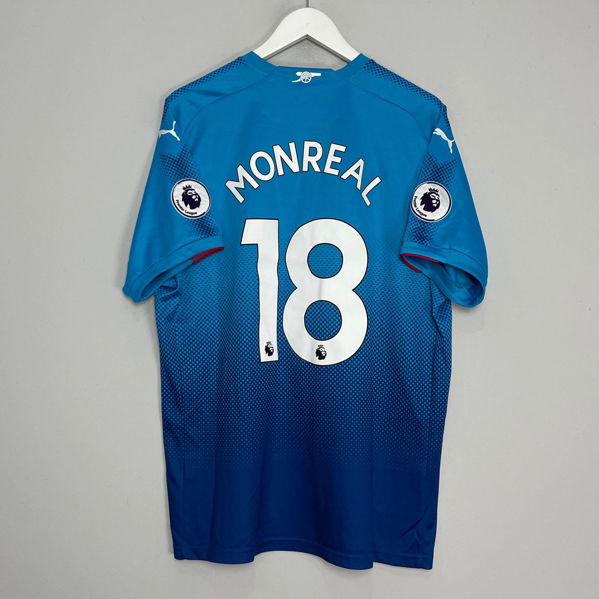 Shop 2017/18 ARSENAL MONREAL #18 AWAY SHIRT (XL) PUMA, classic football shirts, vintage football shirts & retro soccer jerseys at Cult Kits