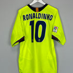 Shop 2005/06 BARCELONA RONALDINHO #10 AWAY SHIRT (XL) NIKE, classic football shirts, vintage football shirts & retro soccer jerseys at Cult Kits