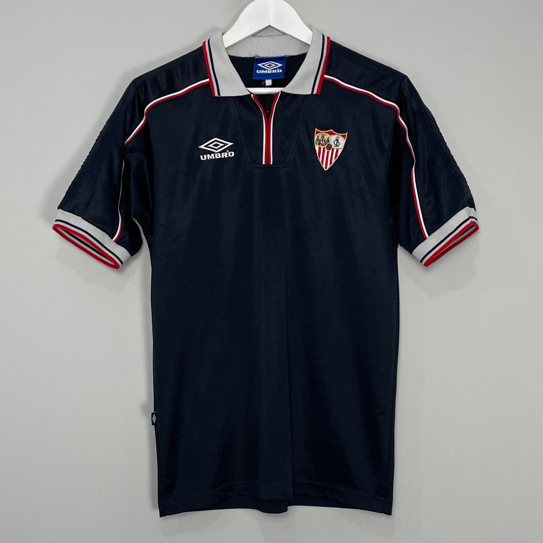 Shop 1999/01 SEVILLA THIRD SHIRT (M) UMBRO, classic football shirts, vintage football shirts & retro soccer jerseys at Cult Kits