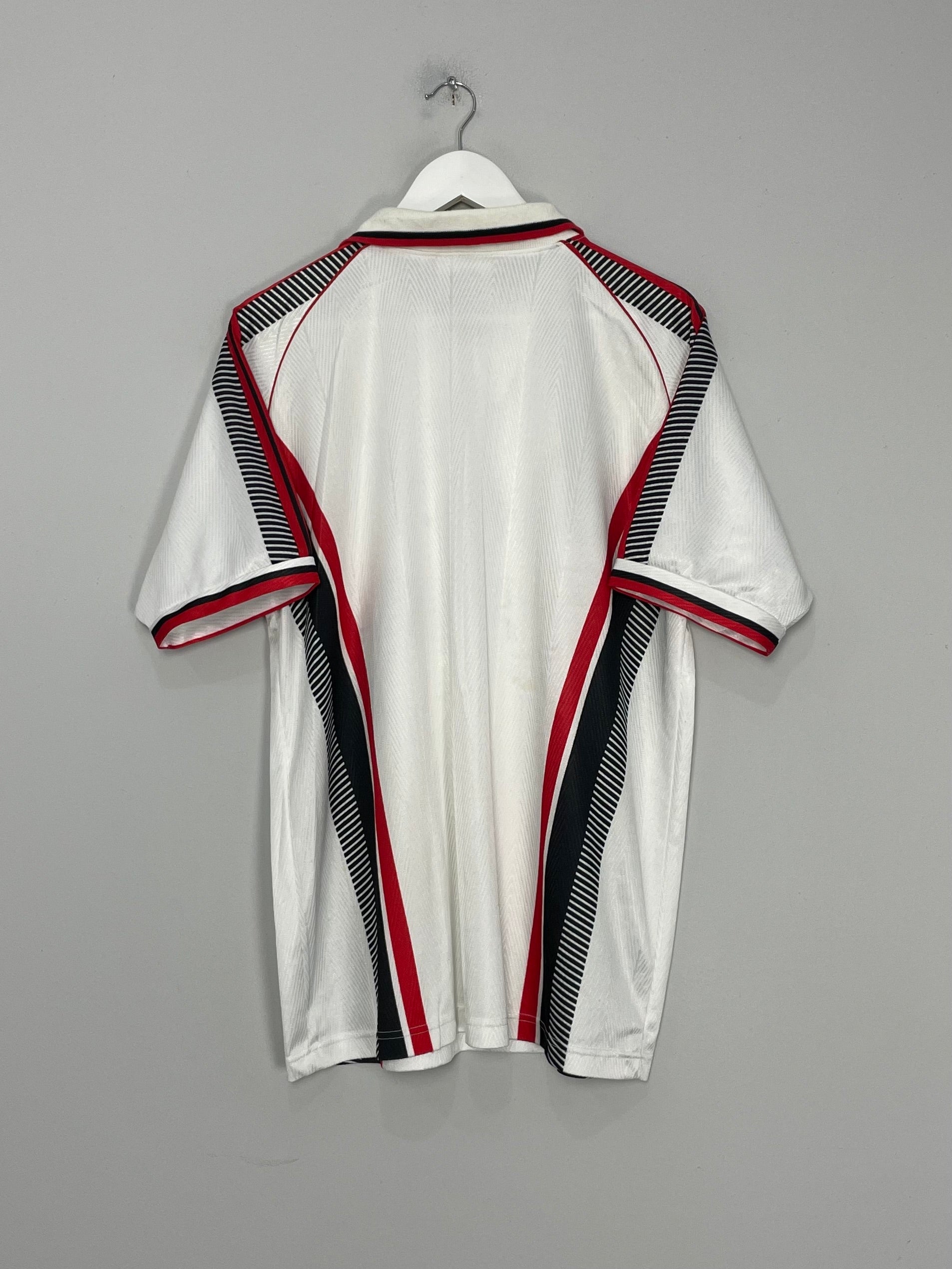 Shop 1997/98 AC MILAN AWAY SHIRT (XL) LOTTO, classic football shirts, vintage football shirts & retro soccer jerseys at Cult Kits