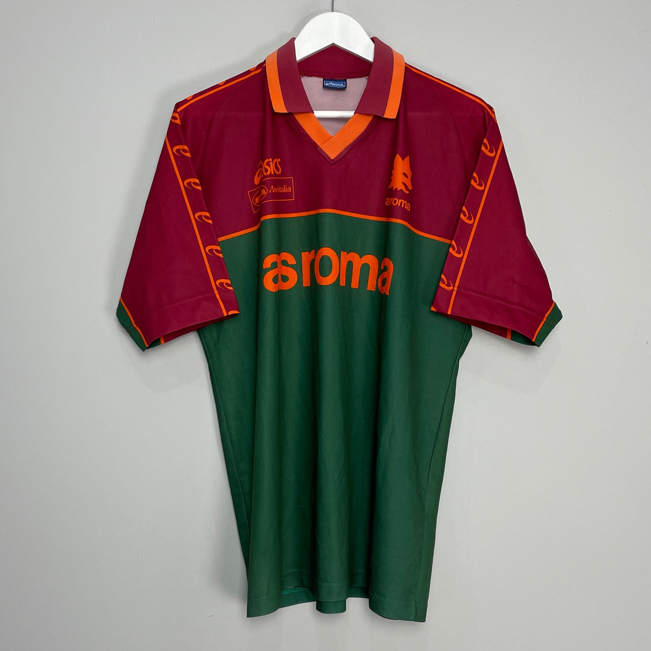 Shop 1995/96 ROMA TRAINING SHIRT (M) ASICS, classic football shirts, vintage football shirts & retro soccer jerseys at Cult Kits