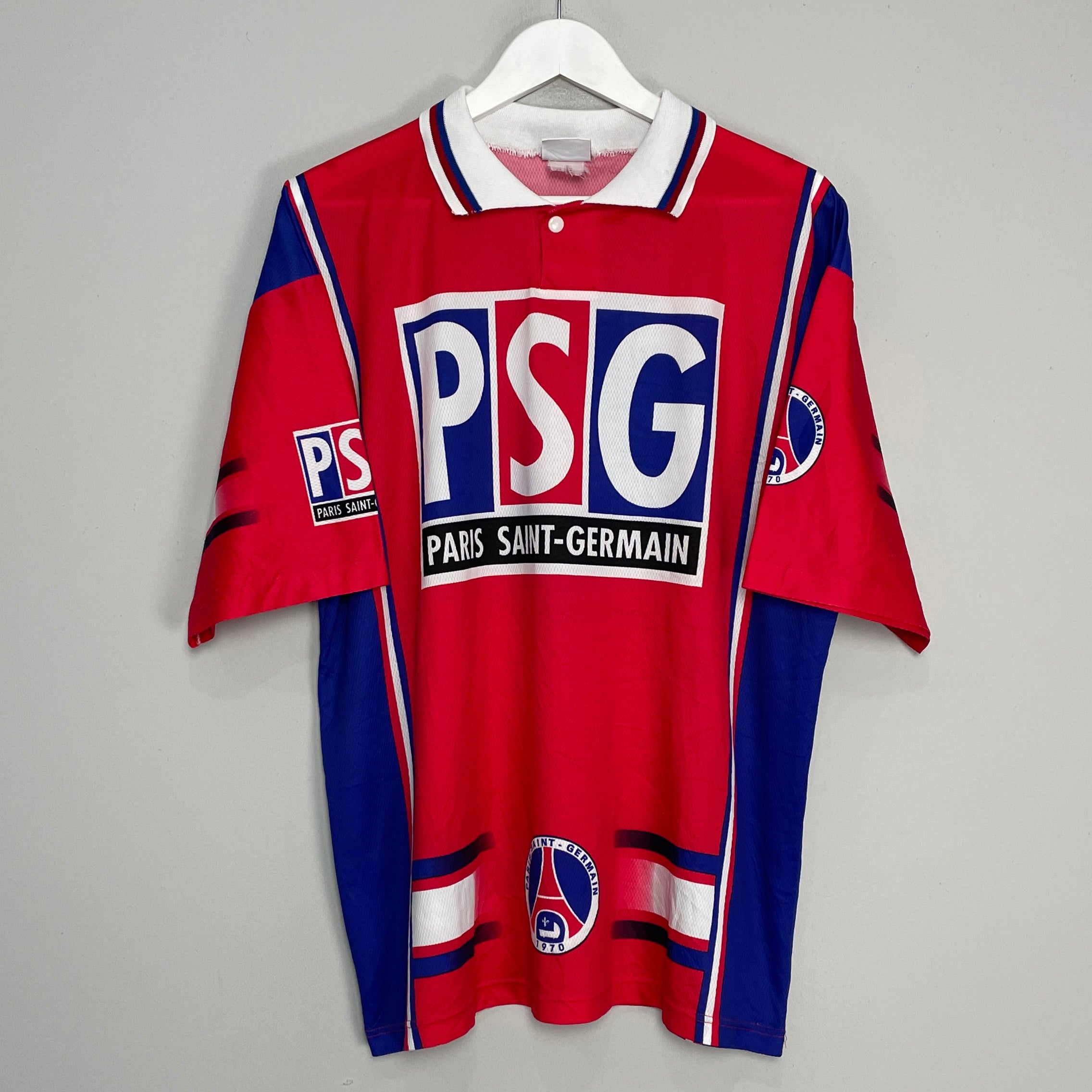 Shop 1996/97 PSG TRAINING SHIRT (M) OM, classic football shirts, vintage football shirts & retro soccer jerseys at Cult Kits