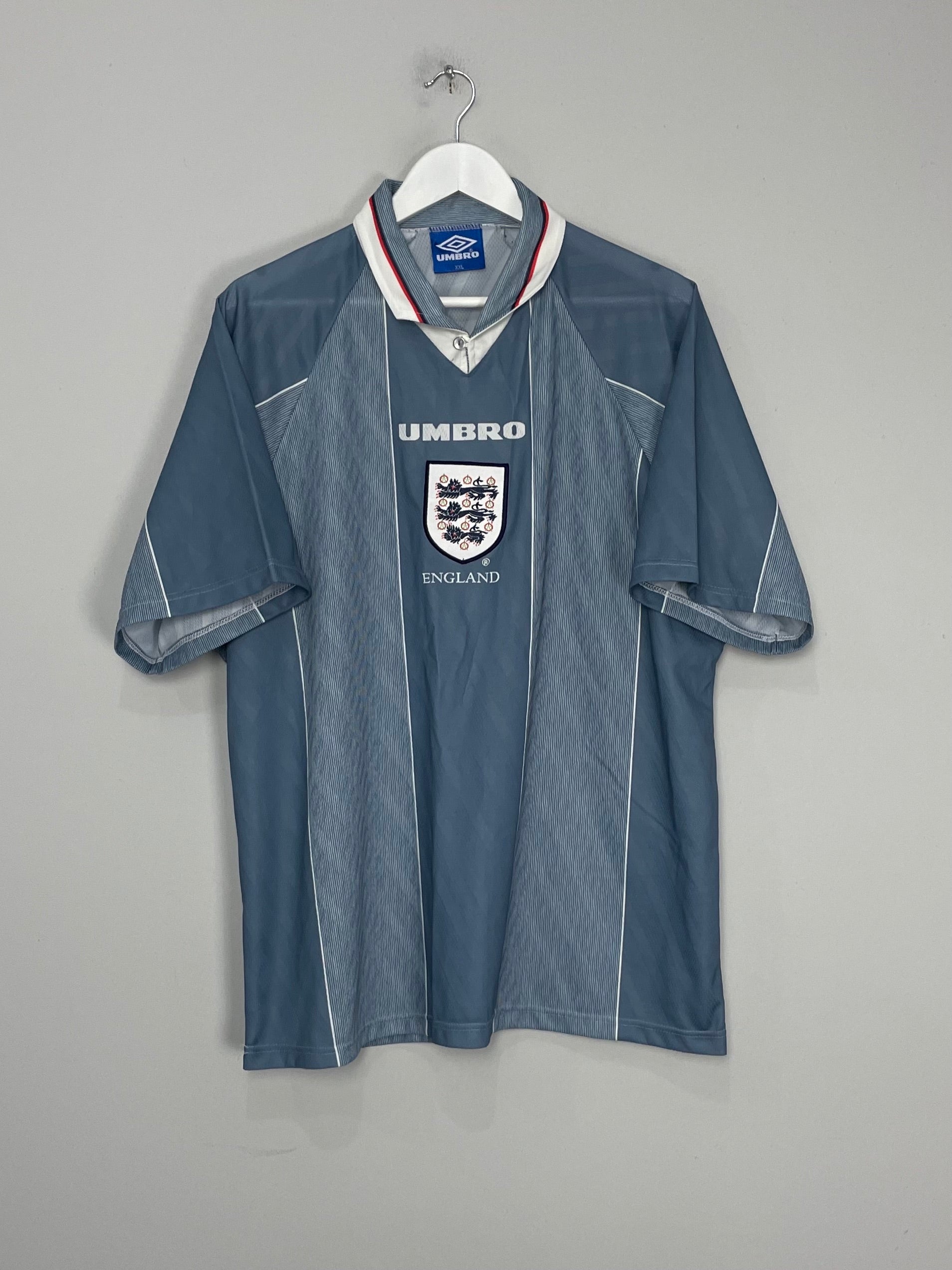 Shop 1995/97 ENGLAND AWAY SHIRT (XXL) UMBRO, classic football shirts, vintage football shirts & retro soccer jerseys at Cult Kits