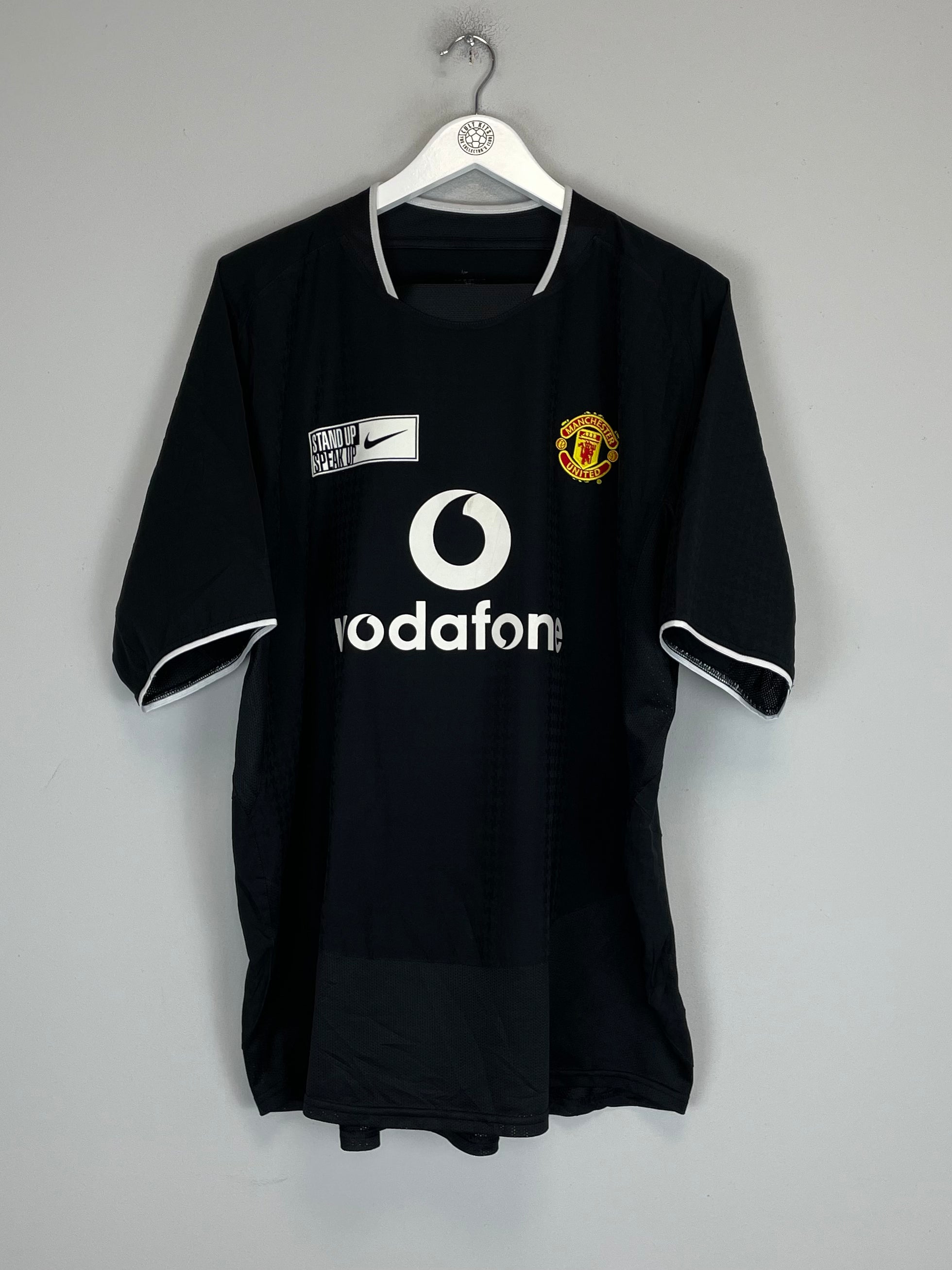 Shop 2003/05 MANCHESTER UNITED KEANE #16 *STAND UP TO RACISM* AWAY SHIRT (XL) NIKE, classic football shirts, vintage football shirts & retro soccer jerseys at Cult Kits