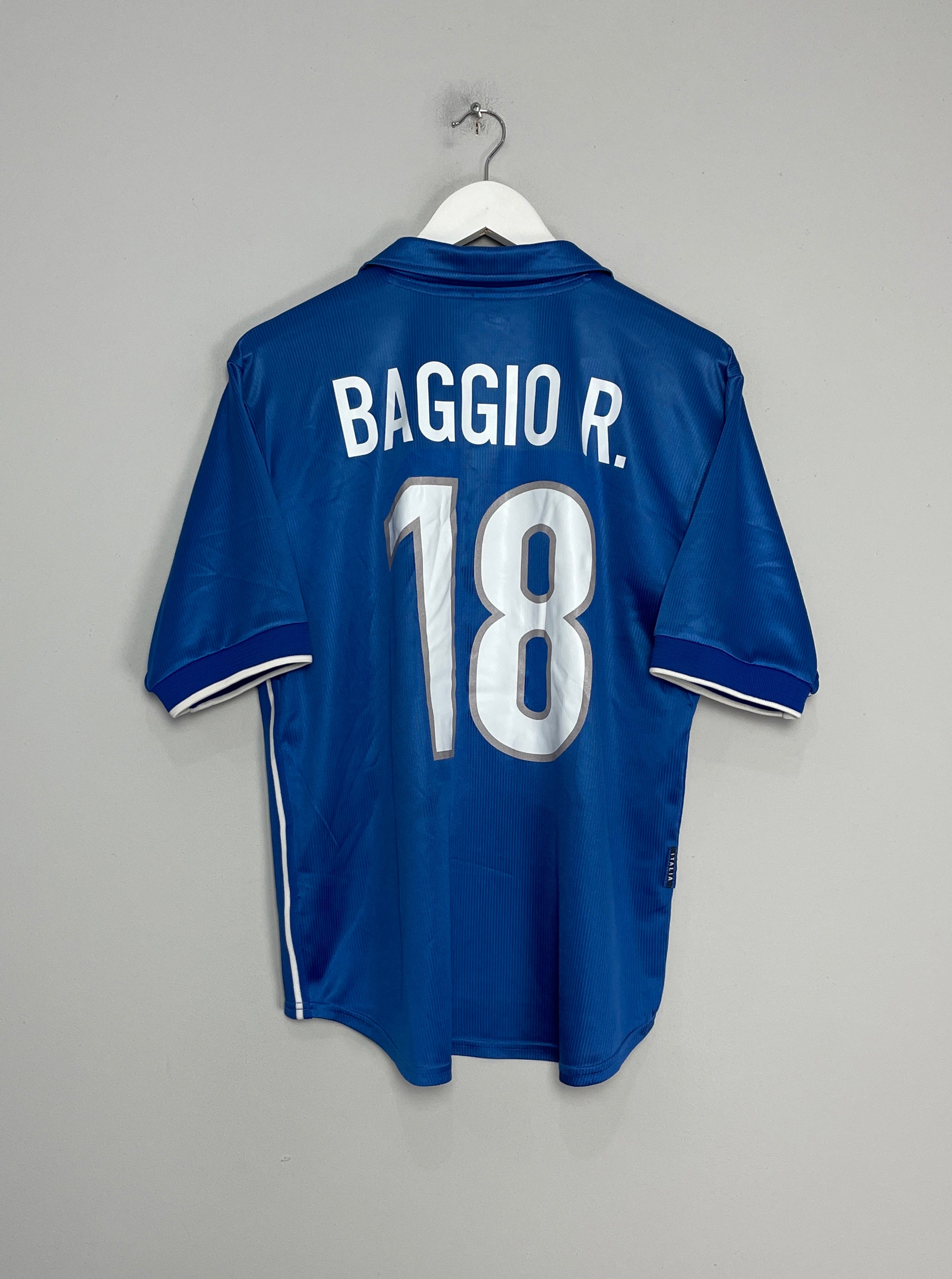 Shop 1997/98 ITALY BAGGIO #18 HOME SHIRT (M) NIKE, classic football shirts, vintage football shirts & retro soccer jerseys at Cult Kits