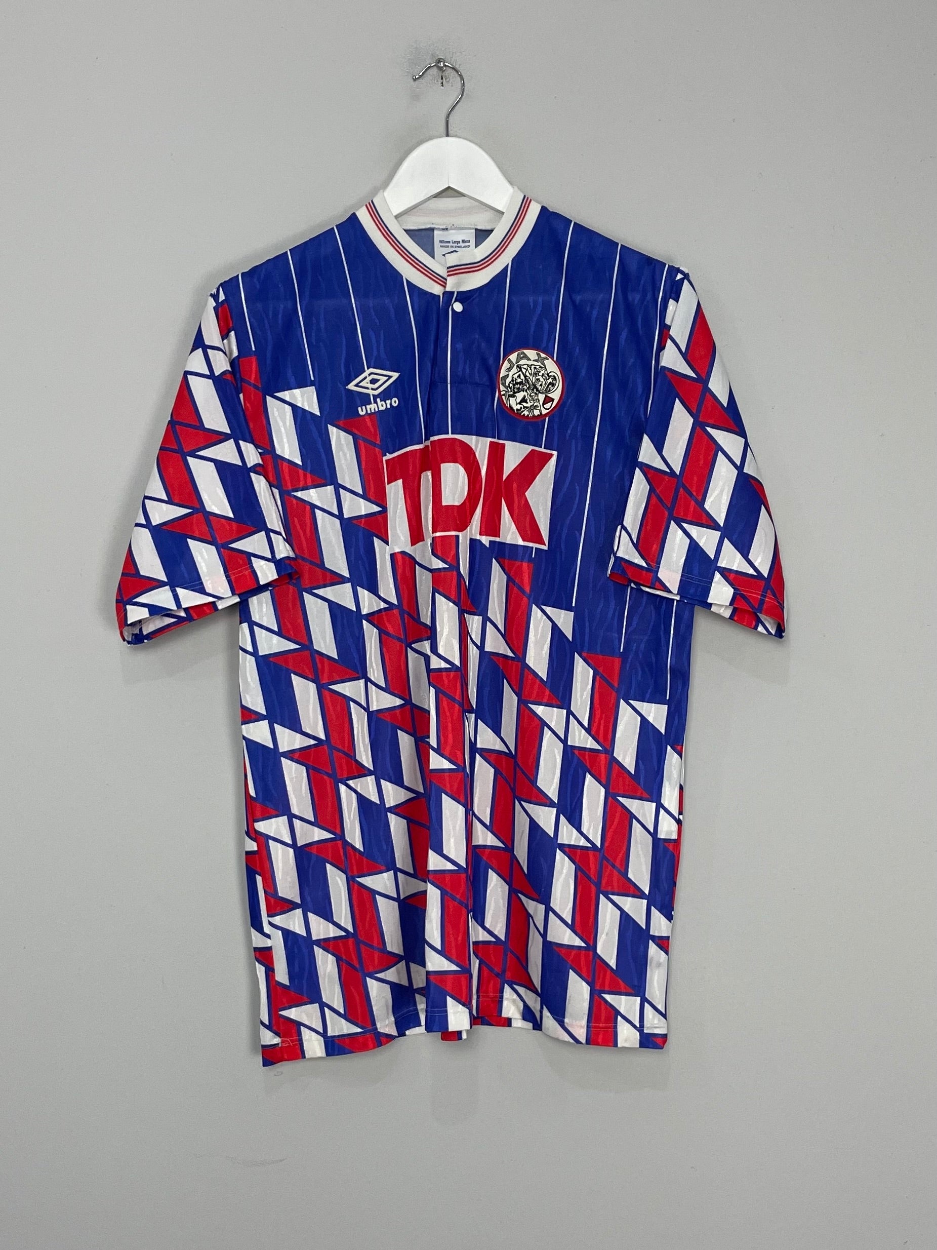 Shop 1989/90 AJAX AWAY SHIRT (L) UMBRO, classic football shirts, vintage football shirts & retro soccer jerseys at Cult Kits