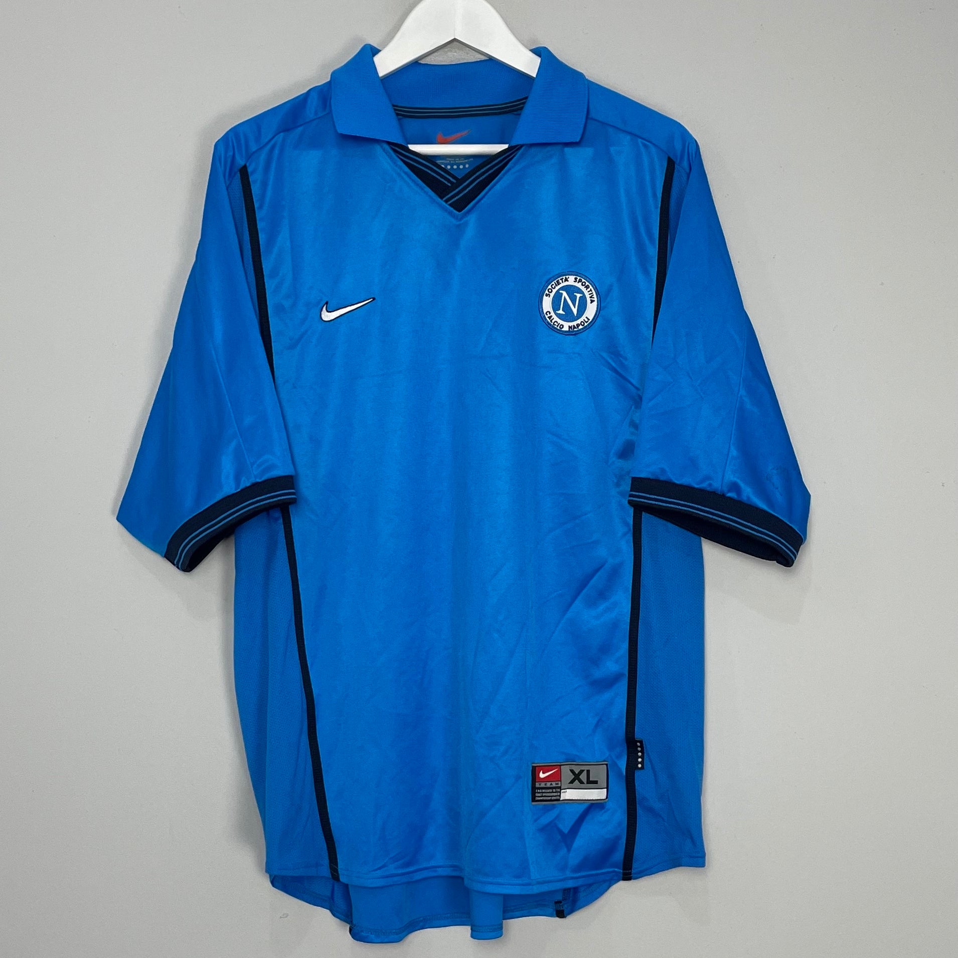 Shop 1999/00 NAPOLI HOME SHIRT (XL) NIKE, classic football shirts, vintage football shirts & retro soccer jerseys at Cult Kits
