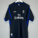 Shop 2002/04 CHELSEA ZOLA #25 AWAY SHIRT (XL) UMBRO, classic football shirts, vintage football shirts & retro soccer jerseys at Cult Kits