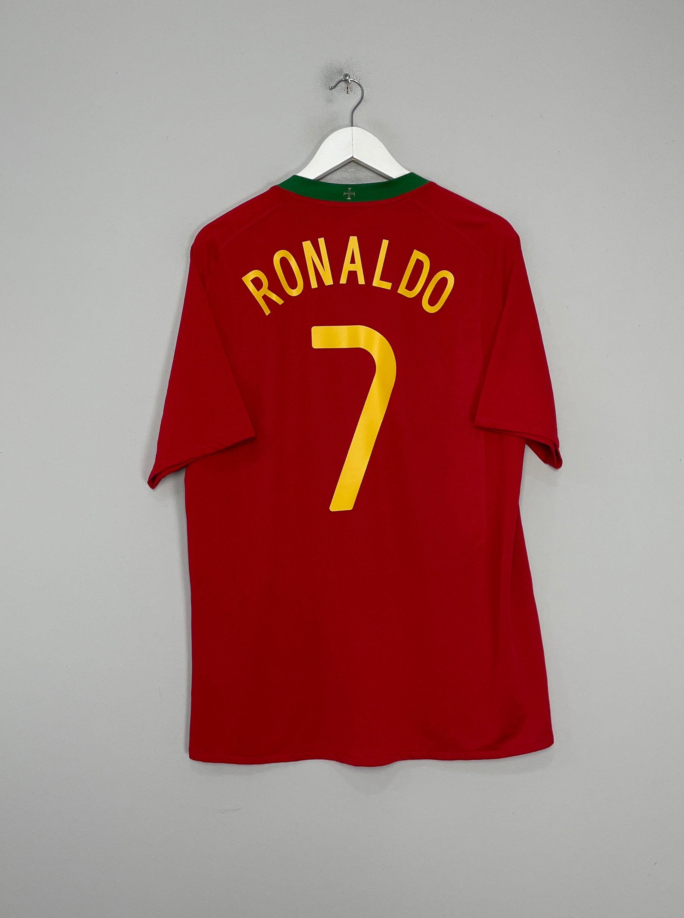 Shop 2008/10 PORTUGAL RONALDO #7 HOME SHIRT (L) NIKE, classic football shirts, vintage football shirts & retro soccer jerseys at Cult Kits