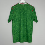 Shop 1994 MEXICO HOME SHIRT (M) UMBRO, classic football shirts, vintage football shirts & retro soccer jerseys at Cult Kits