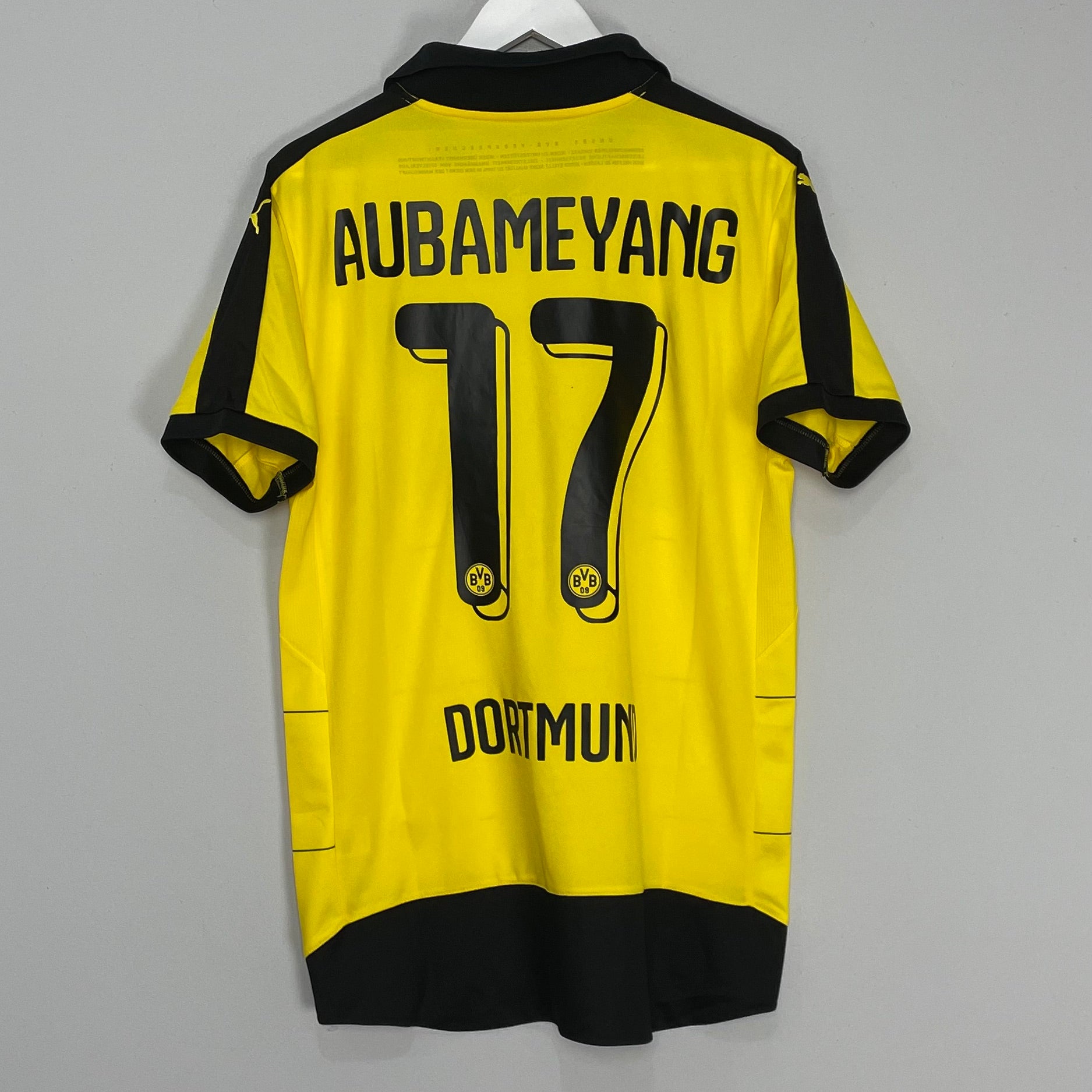 Shop 2015/16 DORTMUND AUBAMEYANG #17 HOME SHIRT (XL) PUMA, classic football shirts, vintage football shirts & retro soccer jerseys at Cult Kits