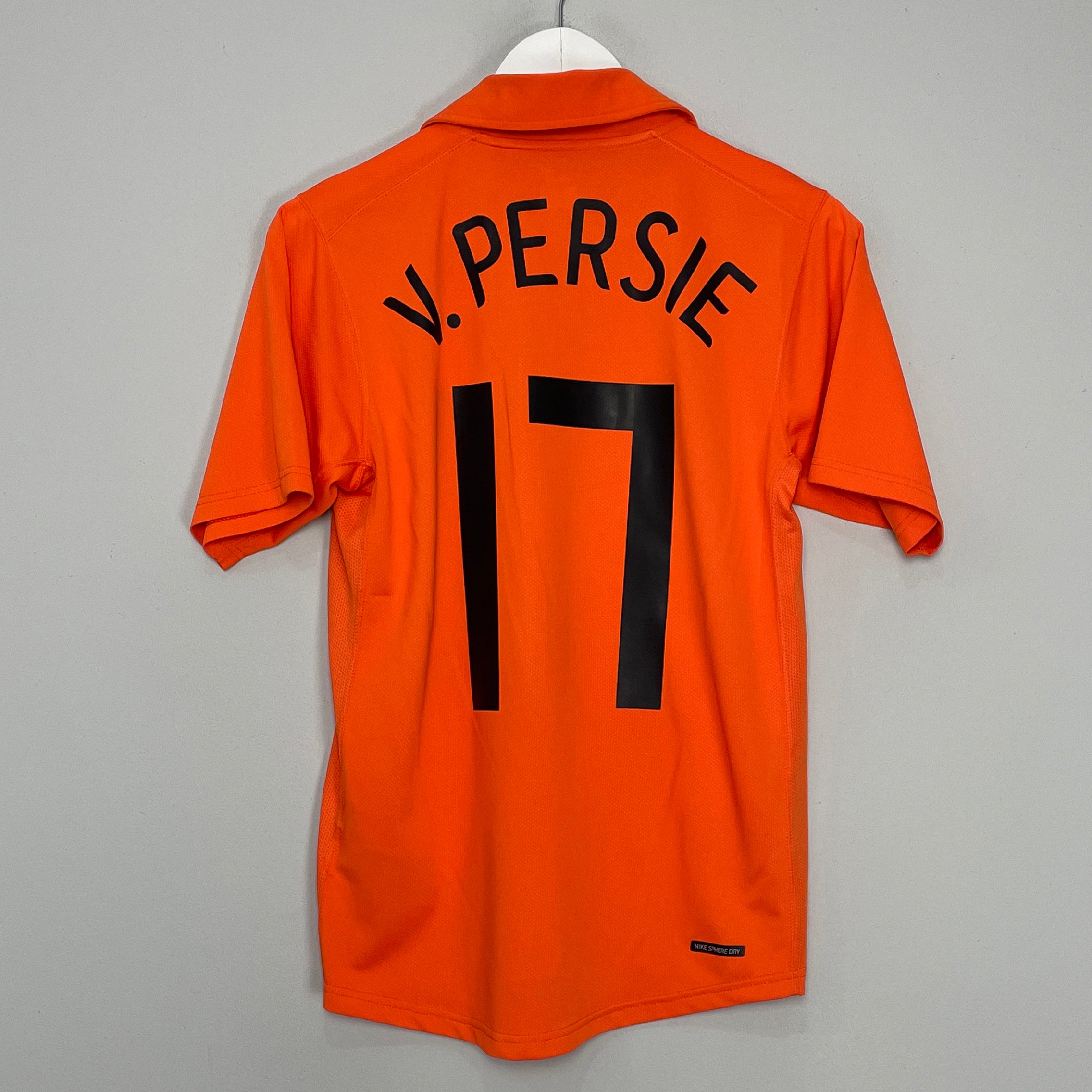 Shop 2006/08 NETHERLANDS V.PERSIE #17 HOME SHIRT (S) NIKE, classic football shirts, vintage football shirts & retro soccer jerseys at Cult Kits