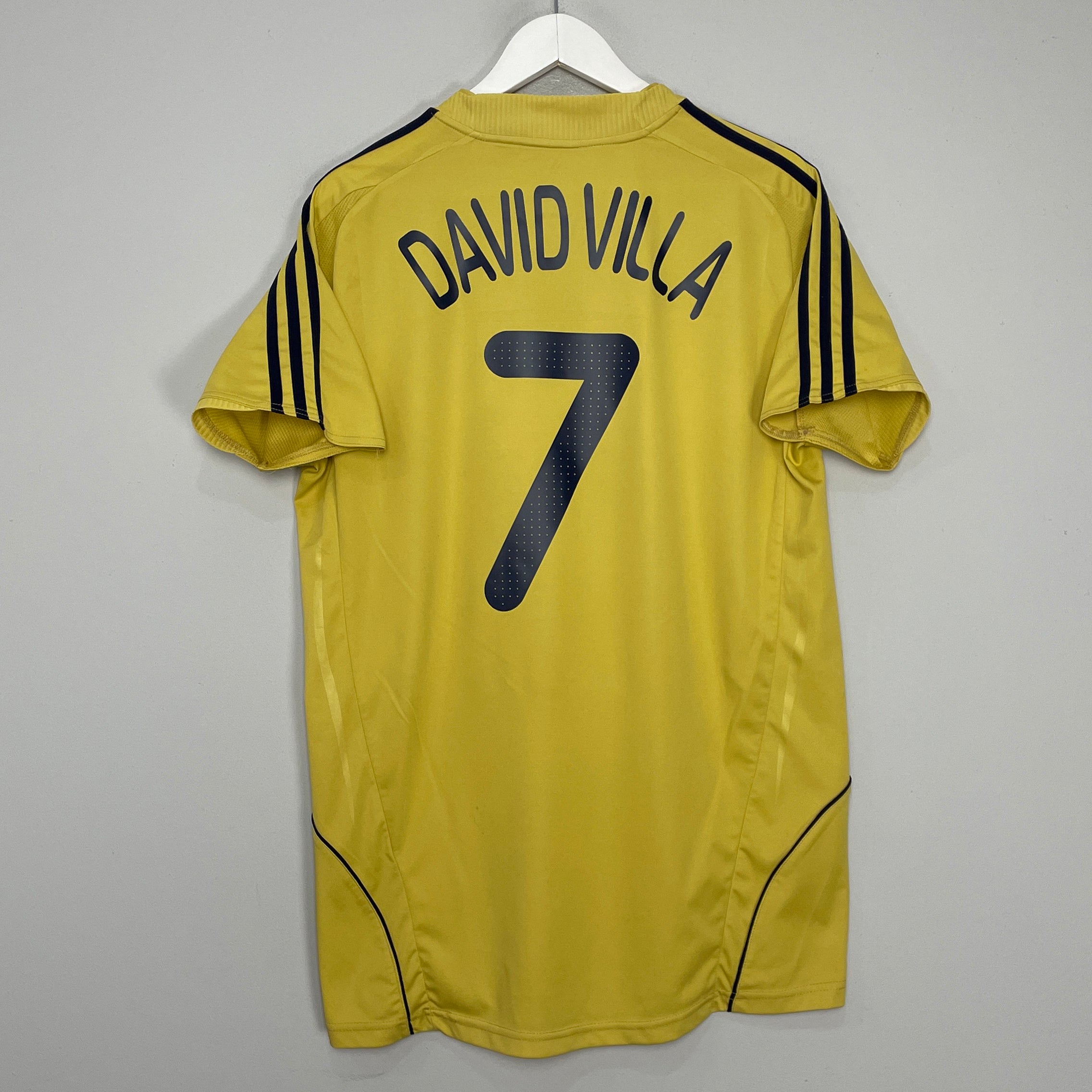 Shop 2008/10 SPAIN DAVID VILLA #7 AWAY SHIRT (XL) ADIDAS, classic football shirts, vintage football shirts & retro soccer jerseys at Cult Kits