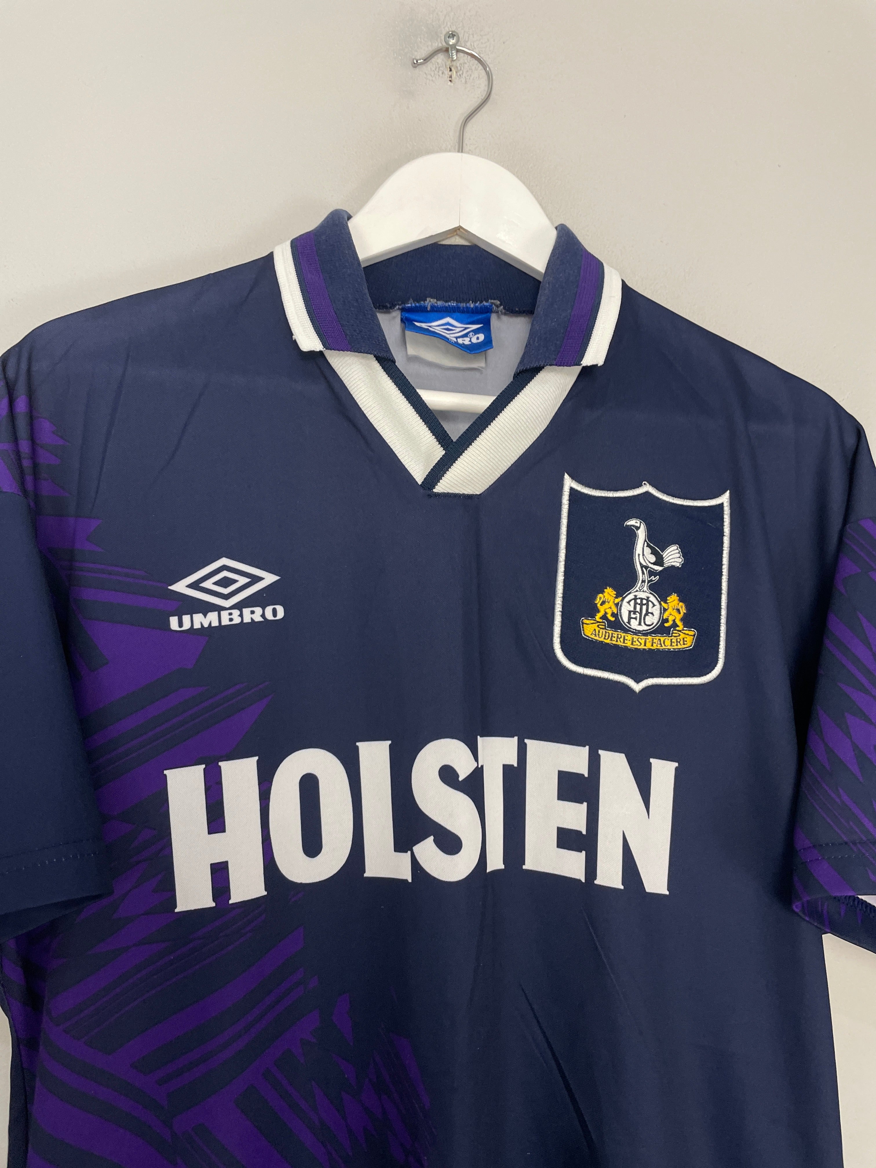 Shop 1994/95 TOTTENHAM BARMBY #7 AWAY SHIRT (M) UMBRO, classic football shirts, vintage football shirts & retro soccer jerseys at Cult Kits