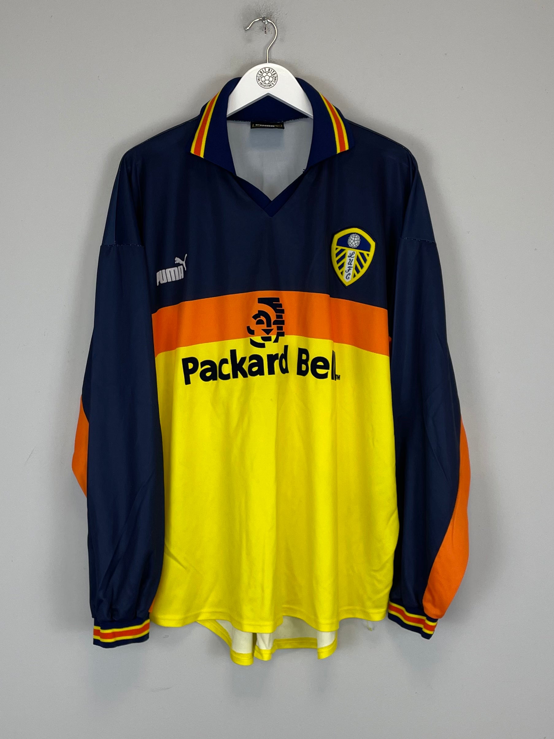 Shop 1998/00 LEEDS UNITED #1 GK SHIRT (XXL) PUMA, classic football shirts, vintage football shirts & retro soccer jerseys at Cult Kits