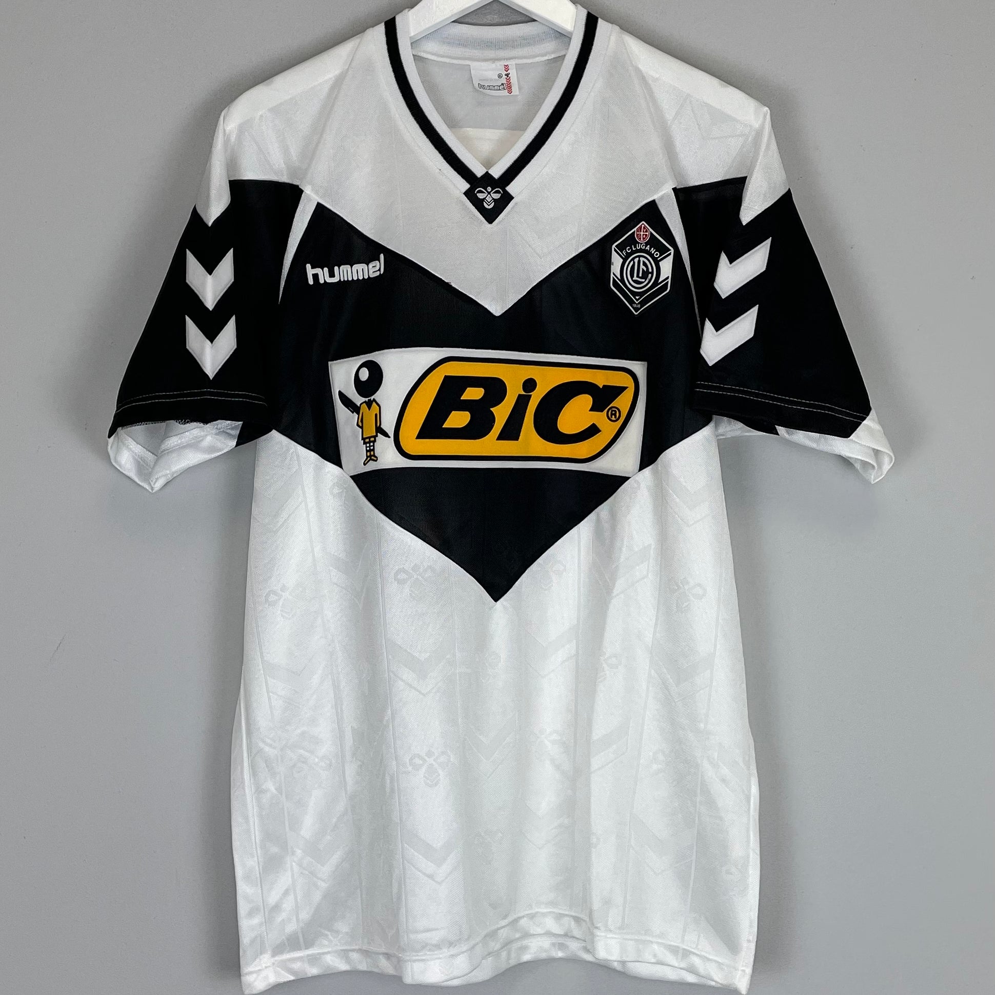 Shop 1990/93 FC LUGANO *MINT* HOME SHIRT (XL) HUMMEL, classic football shirts, vintage football shirts & retro soccer jerseys at Cult Kits