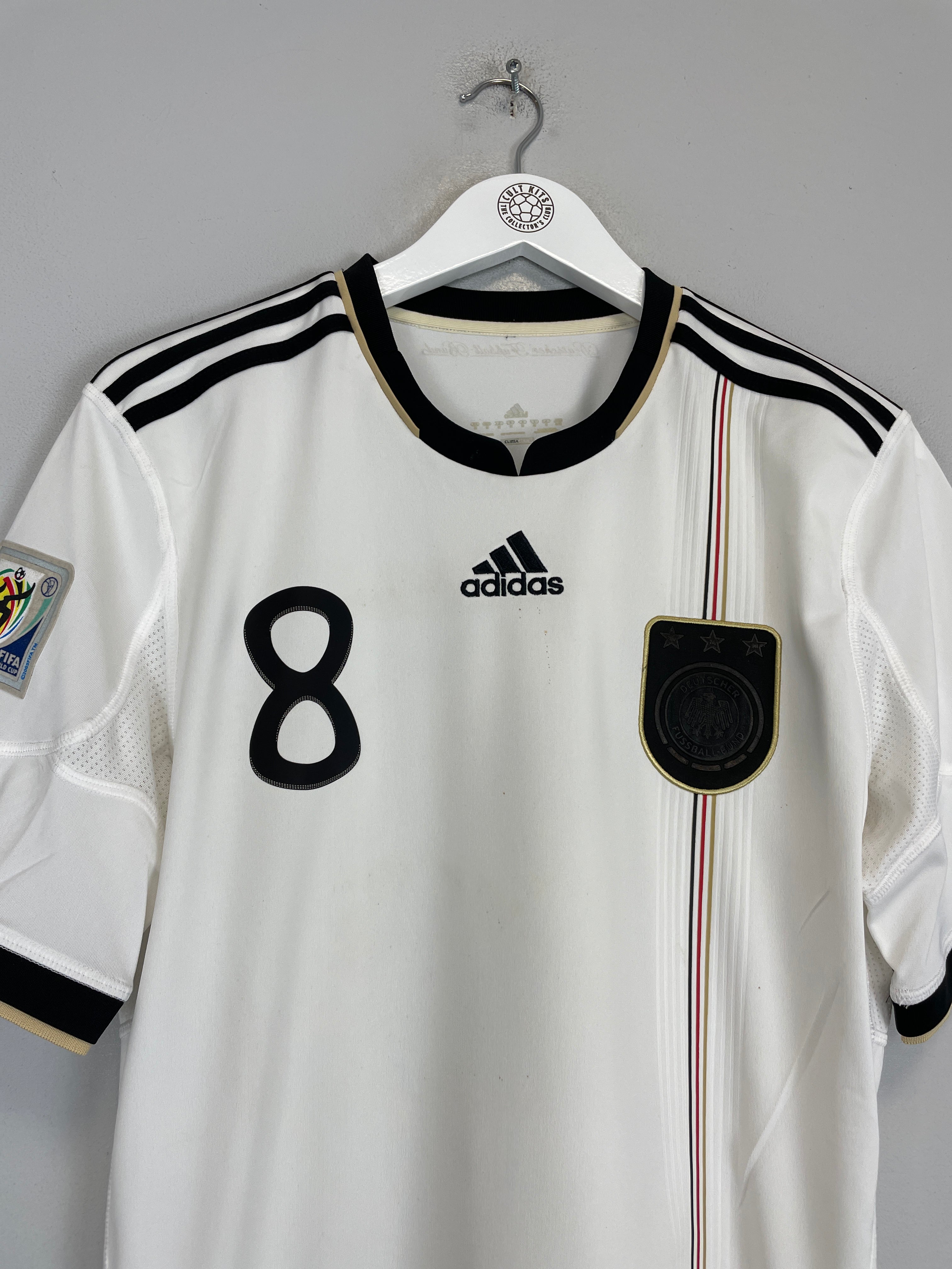 Shop 2010/11 GERMANY OZIL #8 HOME SHIRT (M) ADIDAS, classic football shirts, vintage football shirts & retro soccer jerseys at Cult Kits