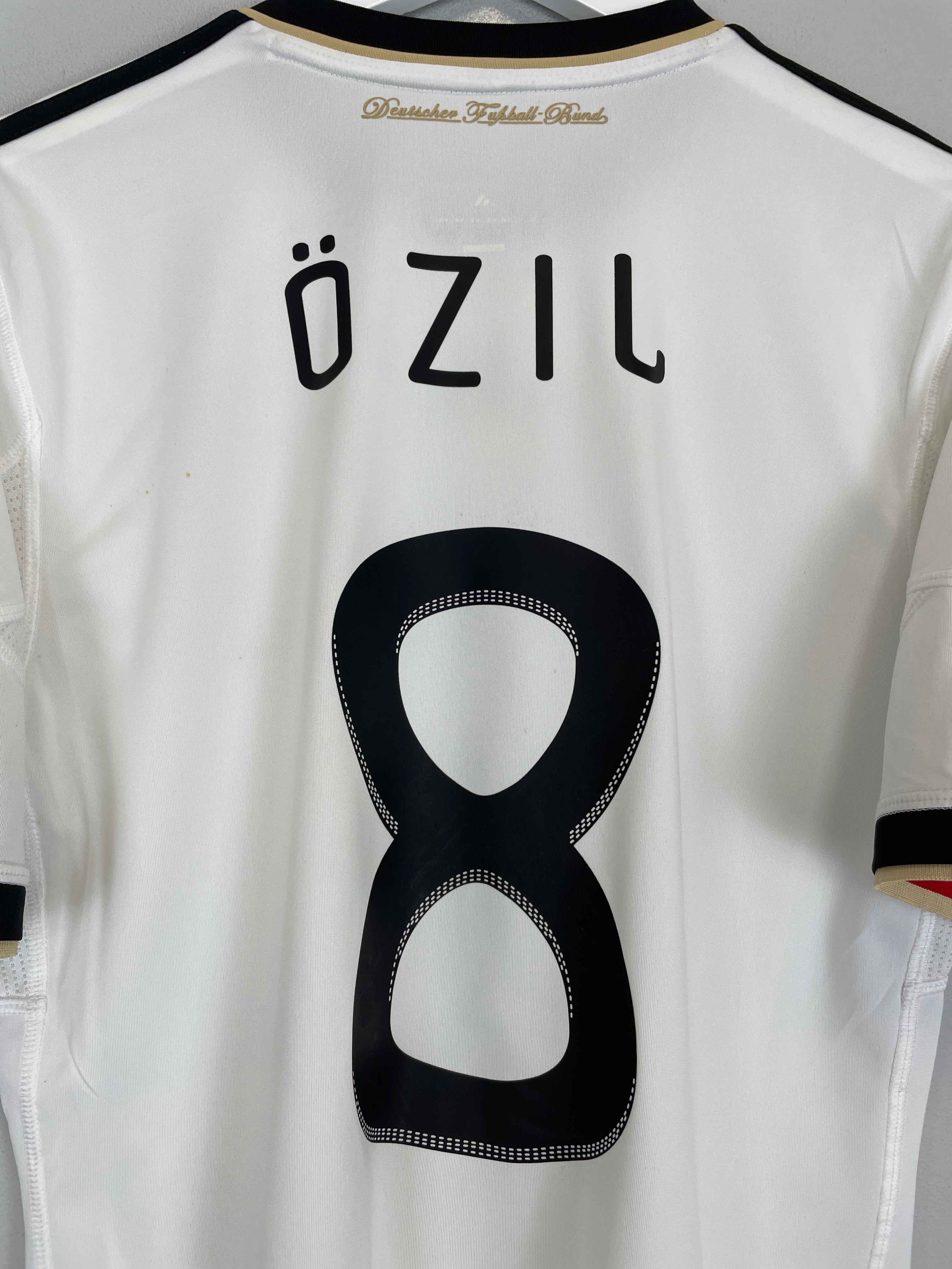 Shop 2010/11 GERMANY OZIL #8 HOME SHIRT (M) ADIDAS, classic football shirts, vintage football shirts & retro soccer jerseys at Cult Kits
