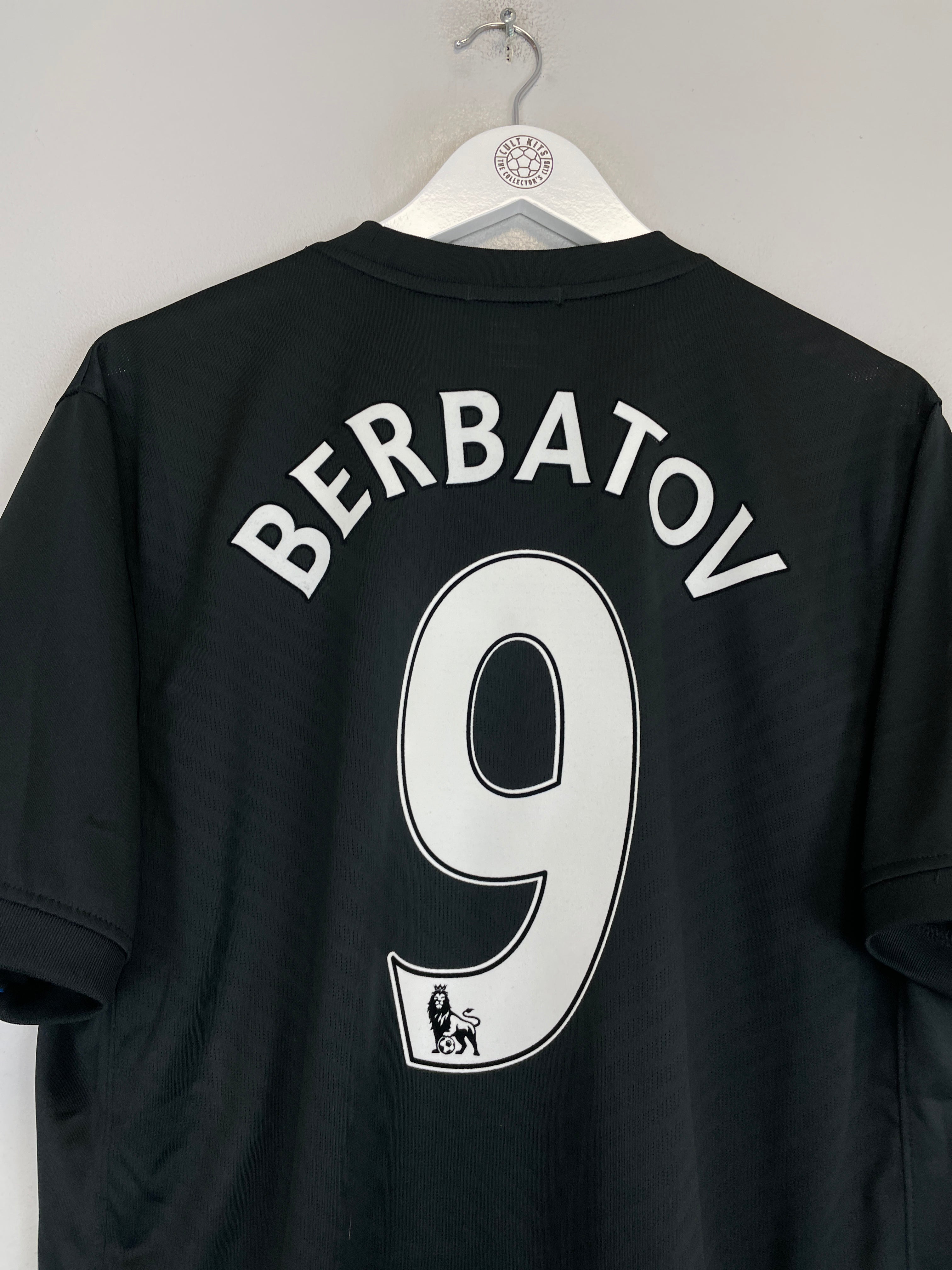 Shop 2009/10 MANCHESTER UNITED BERBATOV #9 AWAY SHIRT (L) NIKE, classic football shirts, vintage football shirts & retro soccer jerseys at Cult Kits