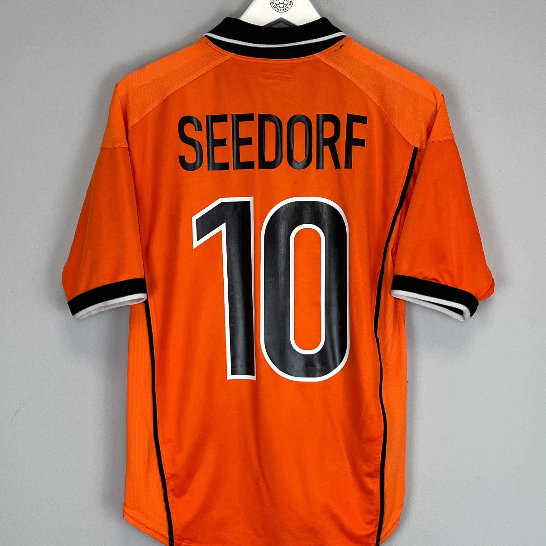 Shop 1998/00 NETHERLANDS SEEDORF #10 HOME SHIRT (S) NIKE, classic football shirts, vintage football shirts & retro soccer jerseys at Cult Kits