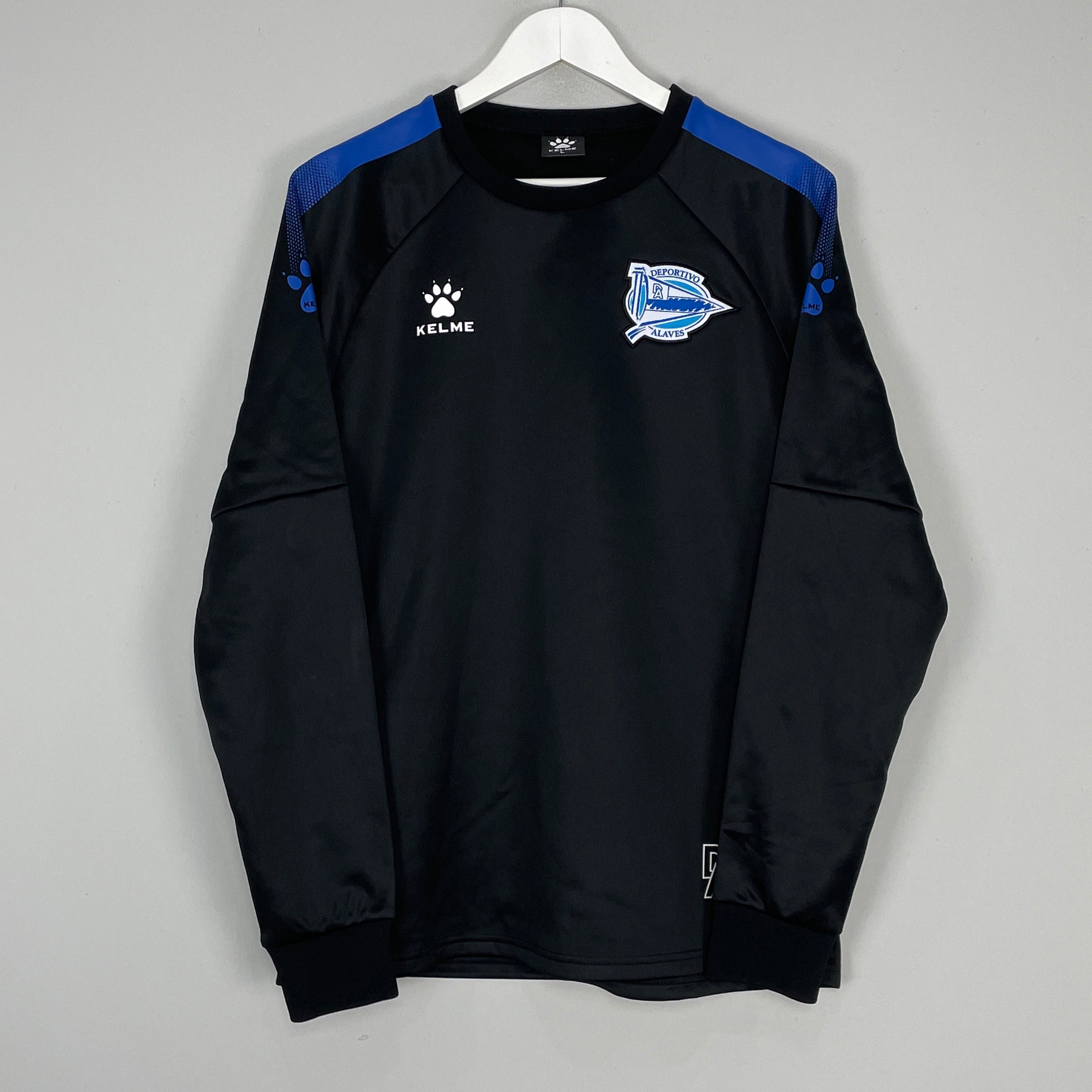 Shop 2019/20 ALAVES JUMPER (L) KELME, classic football shirts, vintage football shirts & retro soccer jerseys at Cult Kits