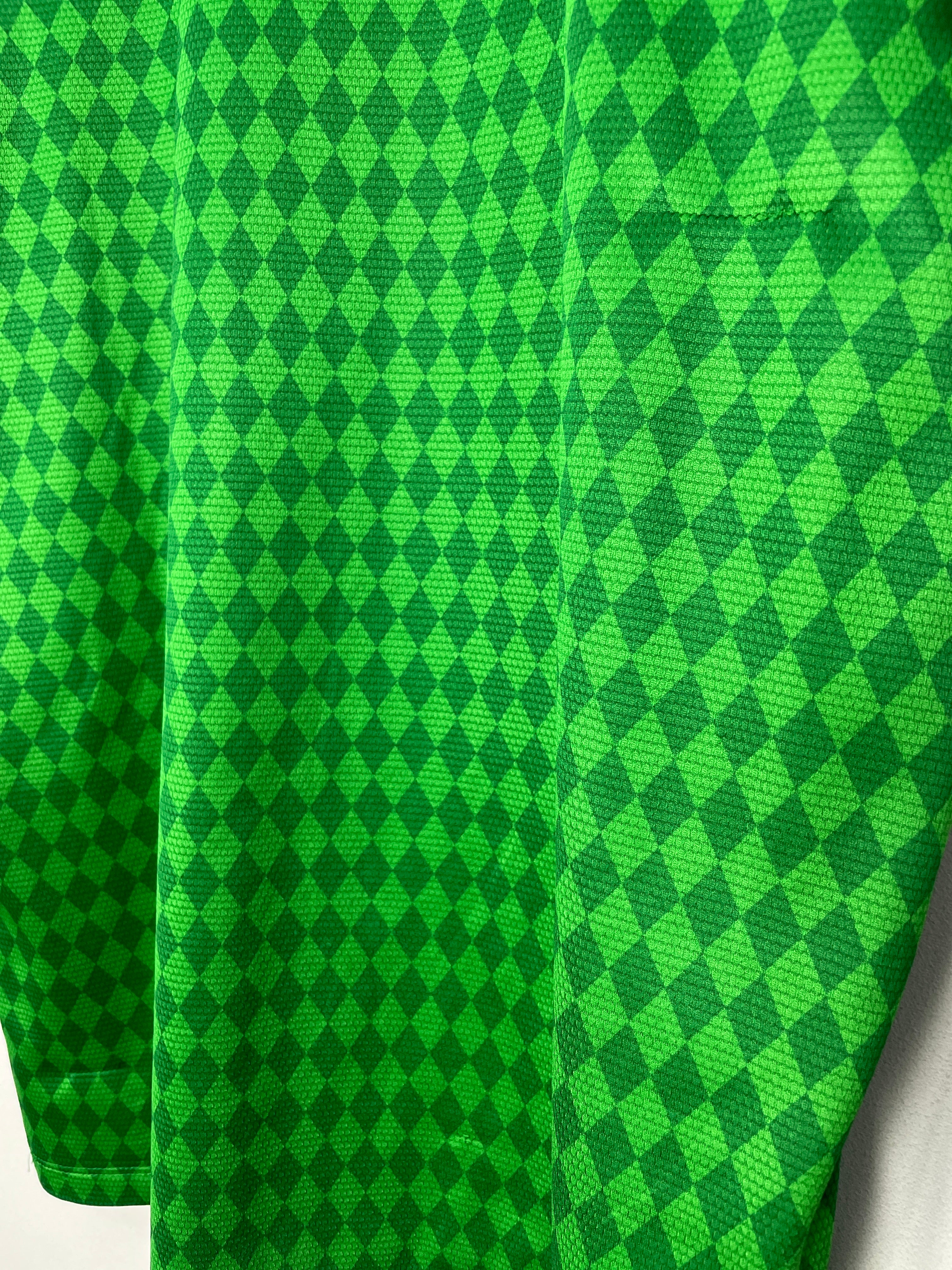 Shop 2013/14 WERDER BREMEN HOME SHIRT (L) NIKE, classic football shirts, vintage football shirts & retro soccer jerseys at Cult Kits