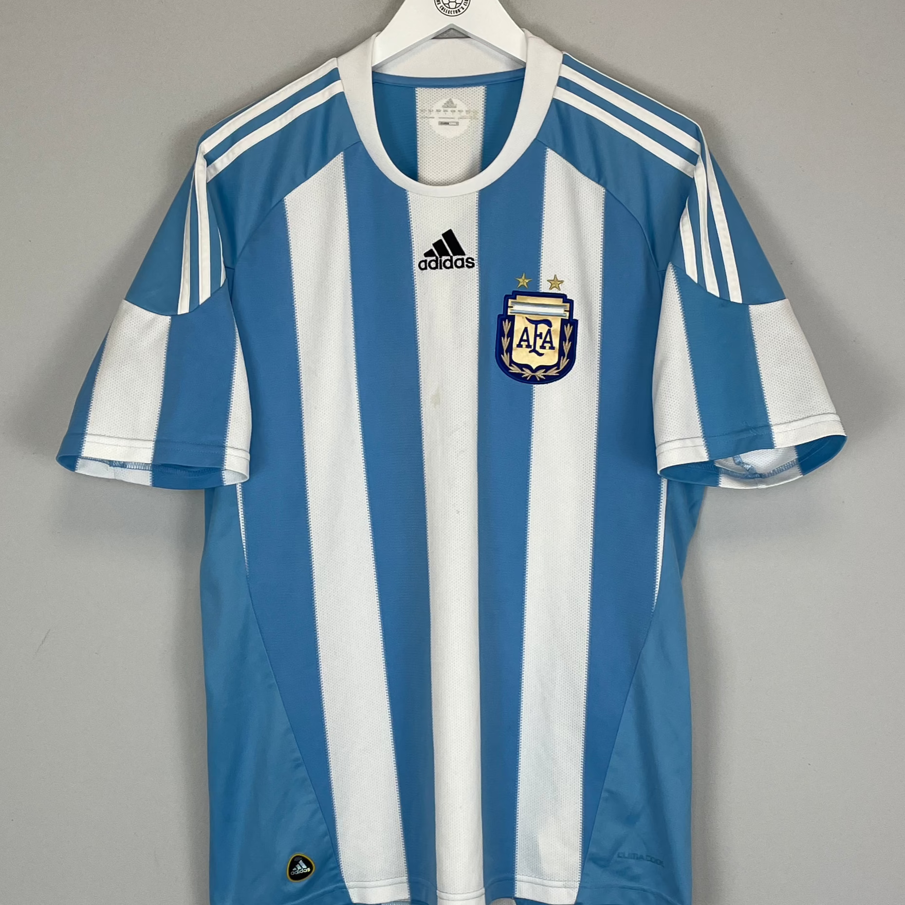 Shop 2010/11 ARGENTINA HOME SHIRT (L) ADIDAS, classic football shirts, vintage football shirts & retro soccer jerseys at Cult Kits