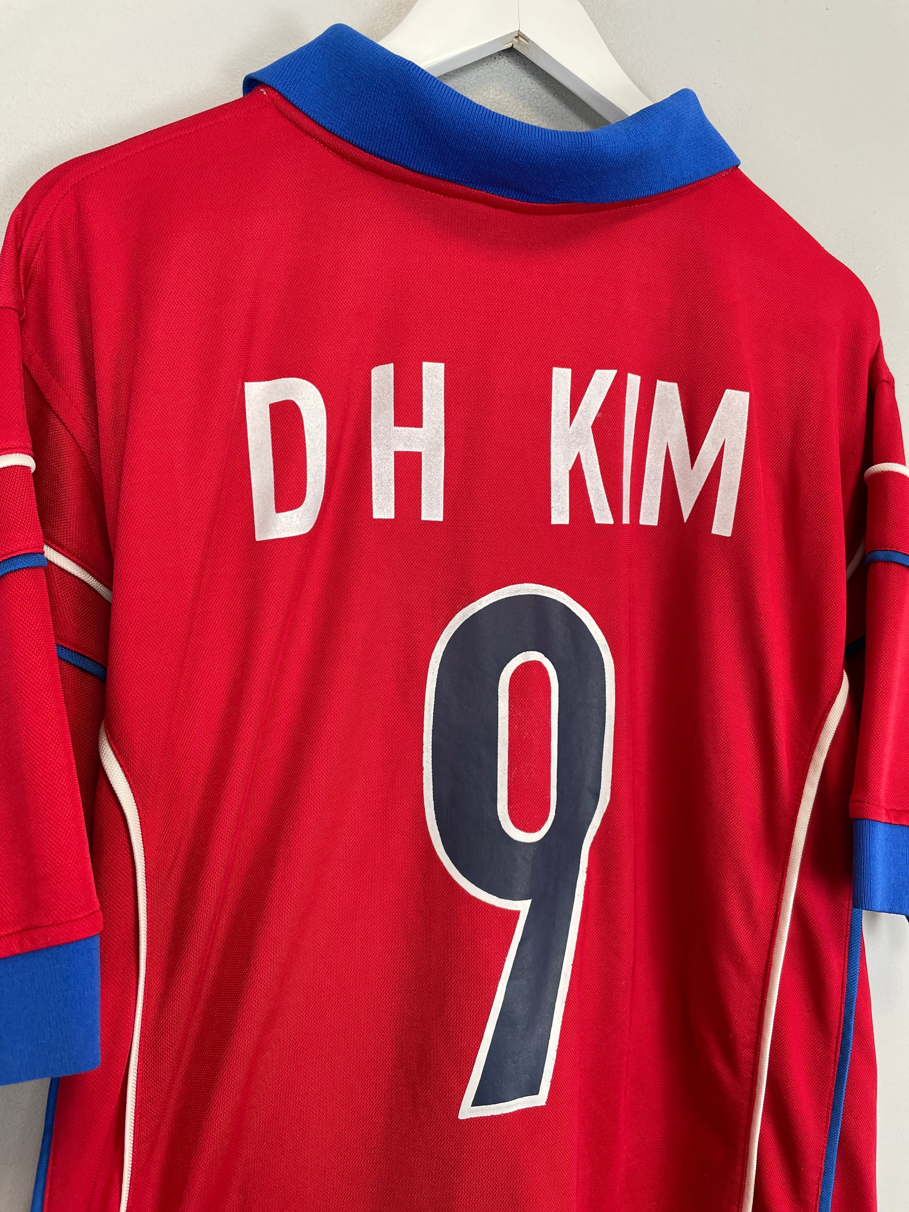 Shop 1998/01 SOUTH KOREA D H KIM #9 HOME SHIRT (XL) NIKE, classic football shirts, vintage football shirts & retro soccer jerseys at Cult Kits