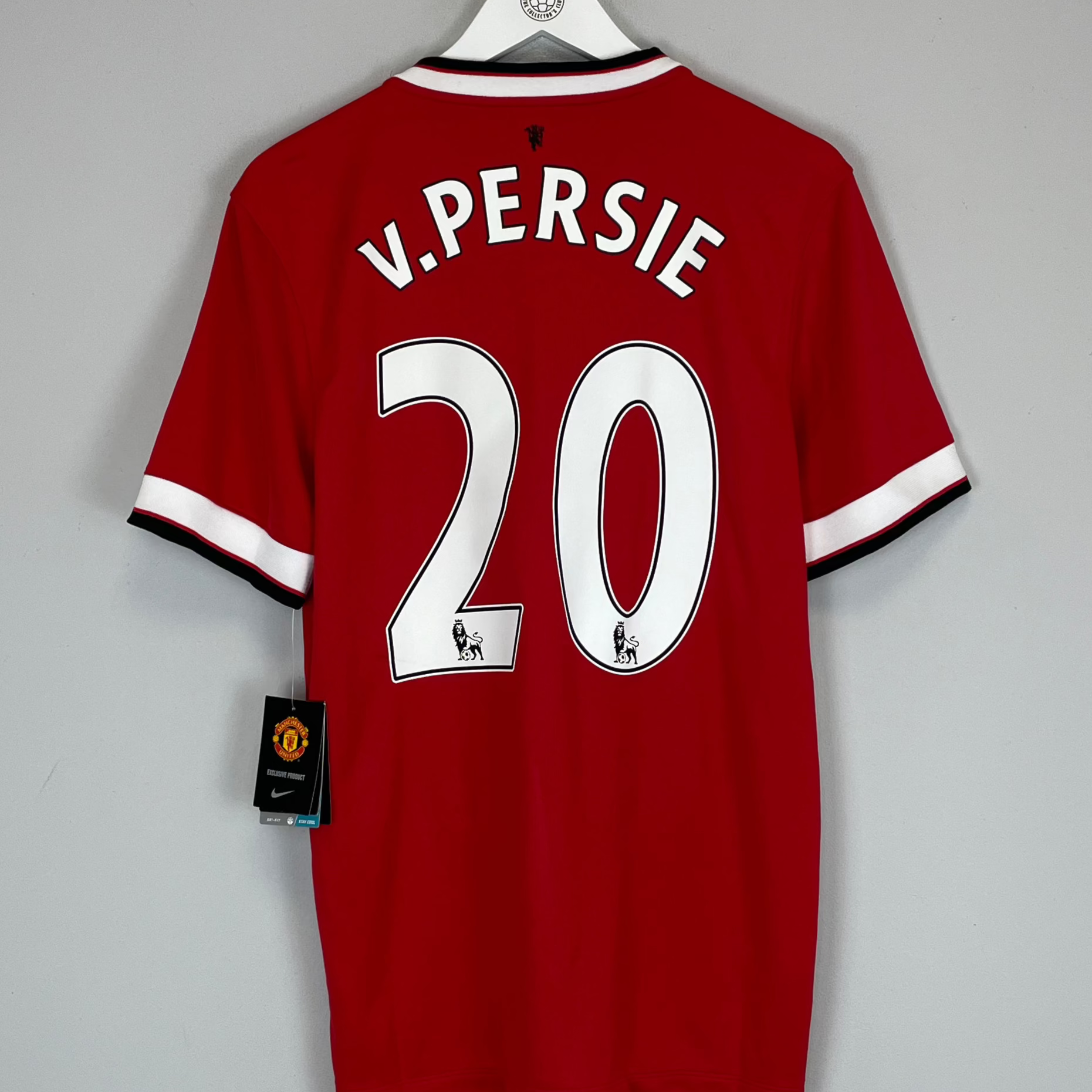 Shop 2014/15 MANCHESTER UNITED V.PERSIE #20 *BNWT* HOME SHIRT (M) NIKE, classic football shirts, vintage football shirts & retro soccer jerseys at Cult Kits