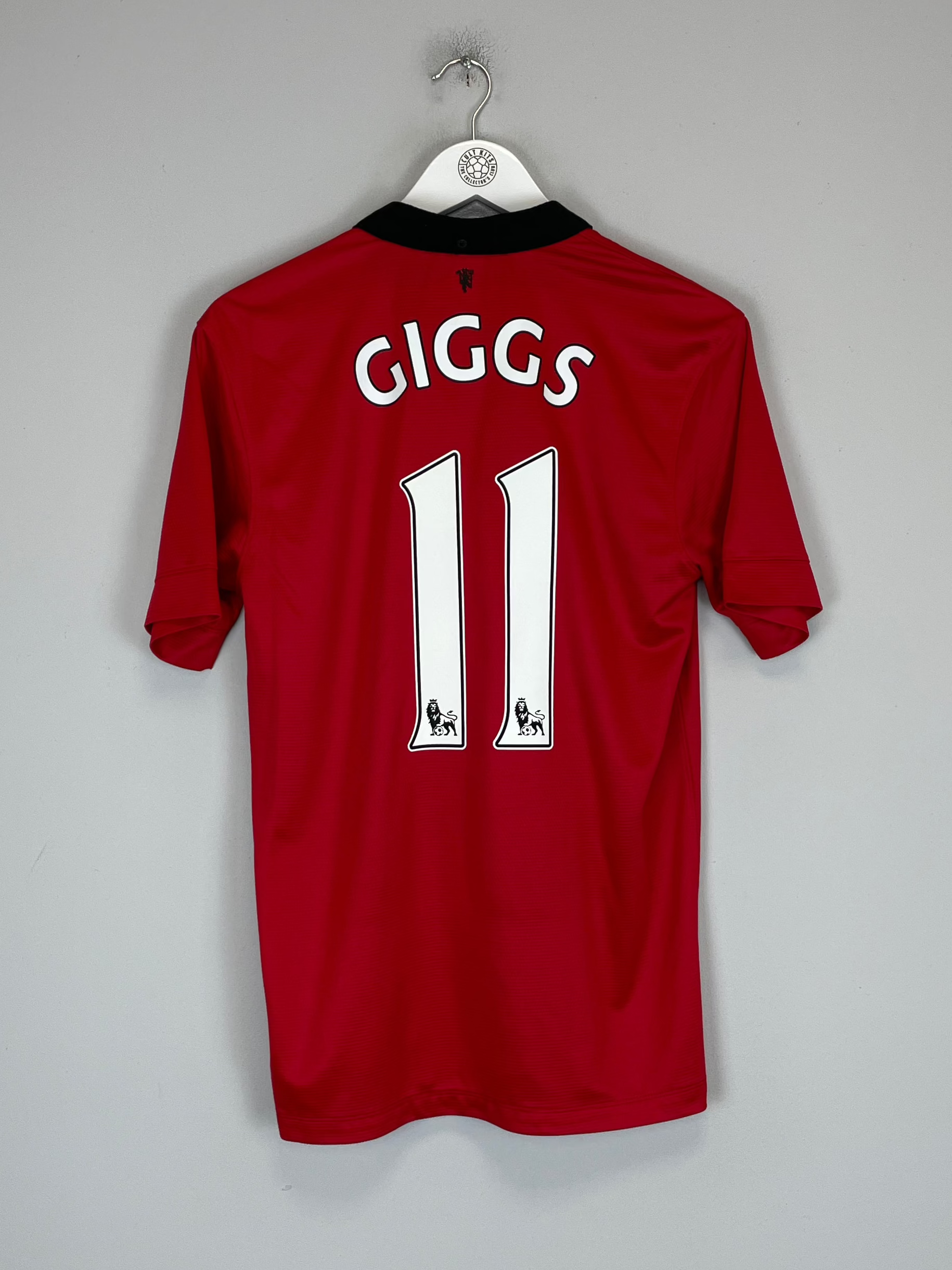 Shop 2013/14 MANCHESTER UNITED GIGGS #11 HOME SHIRT (M) NIKE, classic football shirts, vintage football shirts & retro soccer jerseys at Cult Kits