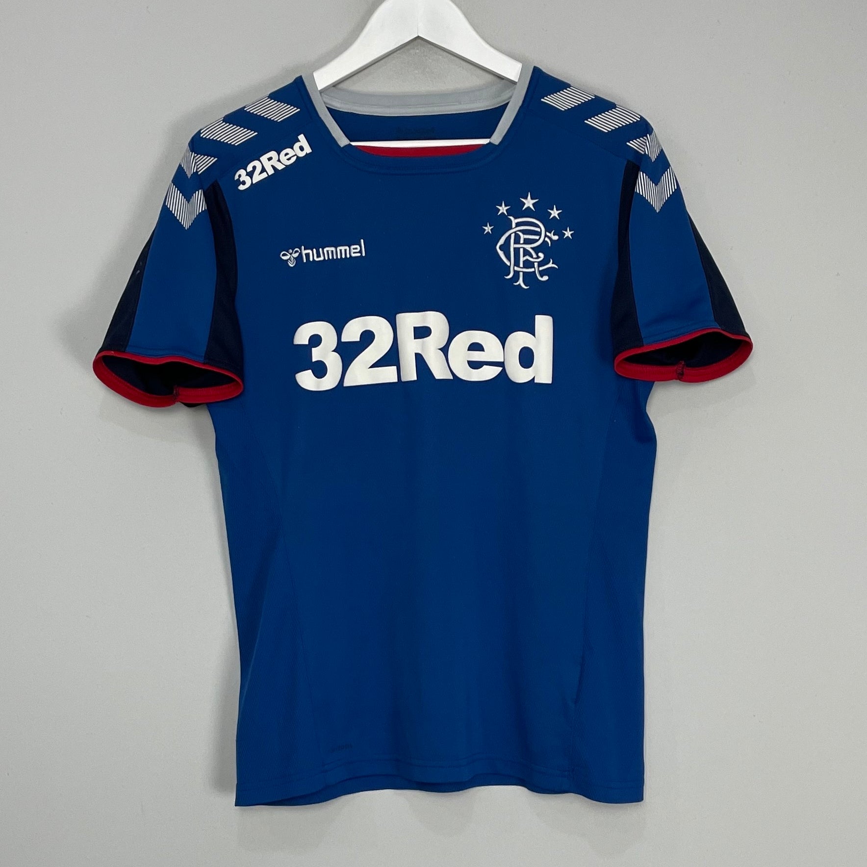 Shop 2018/19 RANGERS TRAINING SHIRT (S) HUMMEL, classic football shirts, vintage football shirts & retro soccer jerseys at Cult Kits