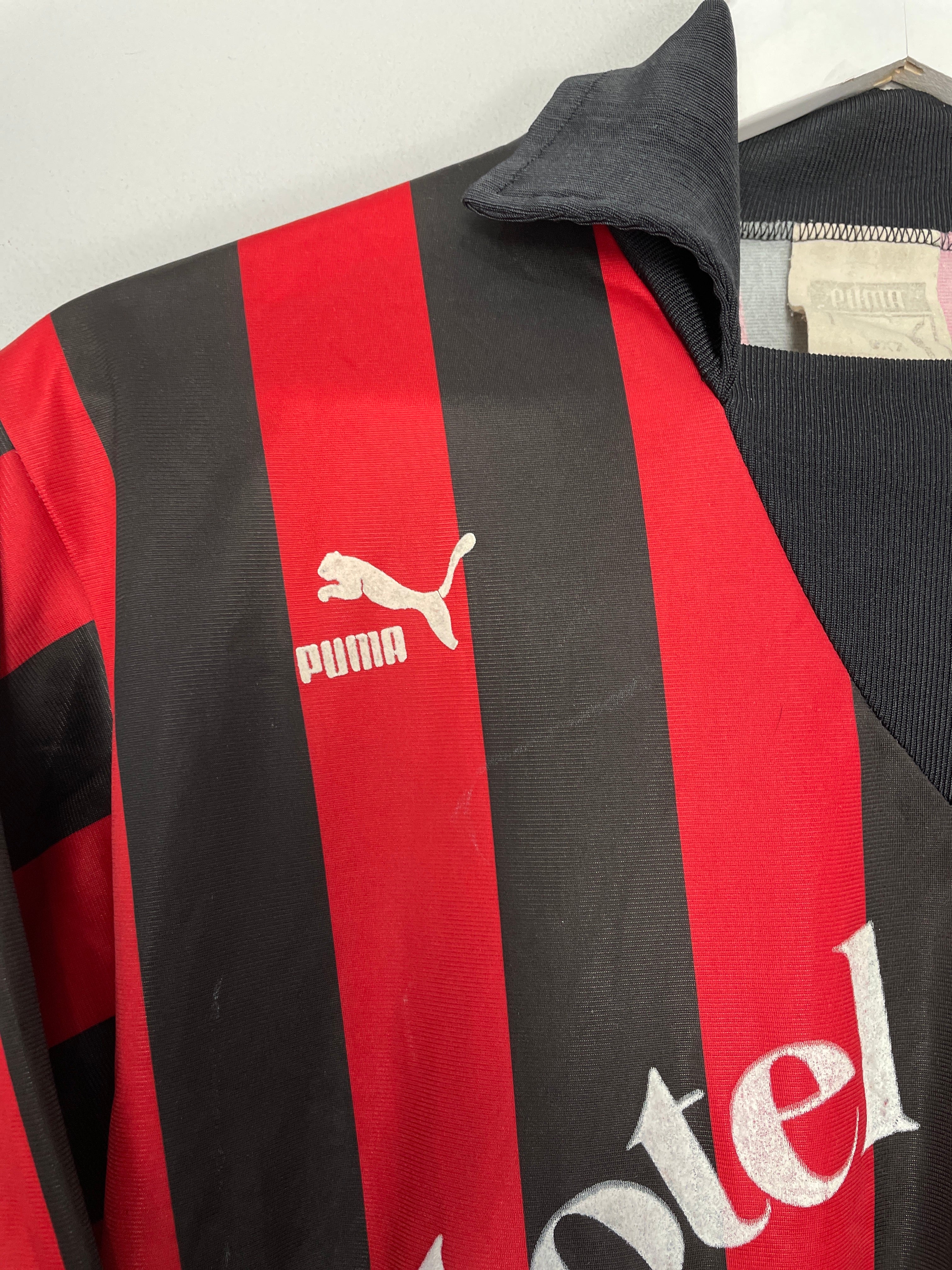 Shop 1992 HOTEL SOFITEL MARSEILLE TEMPLATE SHIRT (L) PUMA, classic football shirts, vintage football shirts & retro soccer jerseys at Cult Kits