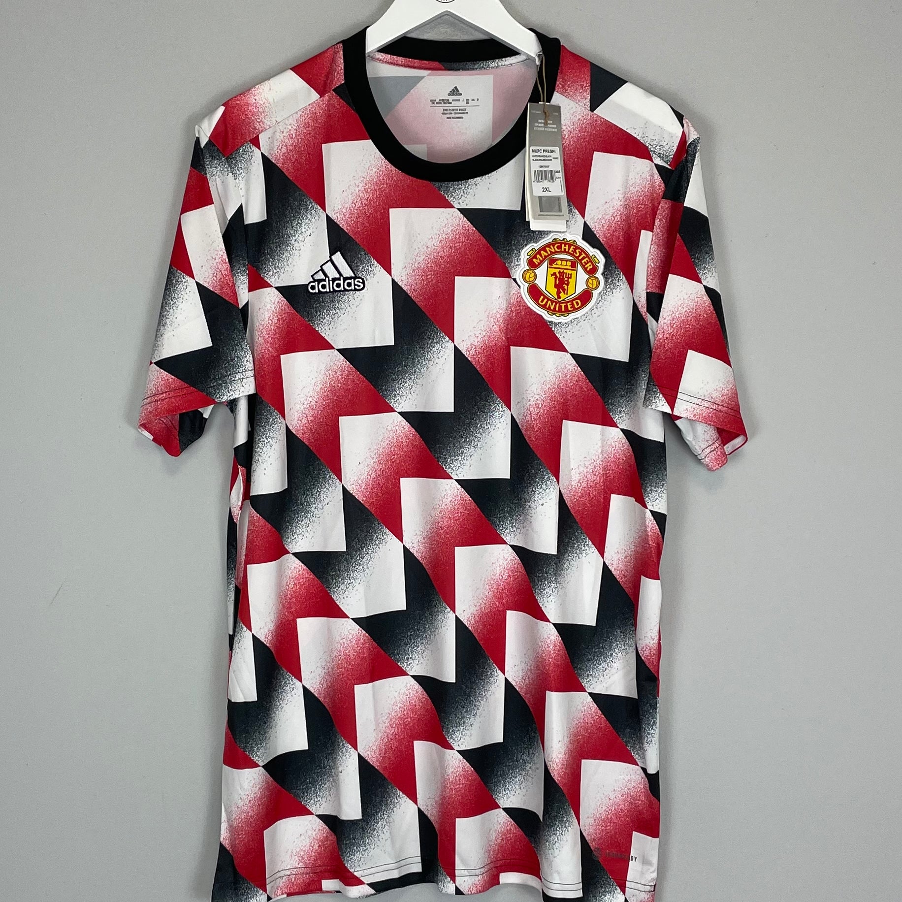 Shop 2022/23 MANCHESTER UNITED *BNWT* TRAINING SHIRT (XXL) ADIDAS, classic football shirts, vintage football shirts & retro soccer jerseys at Cult Kits