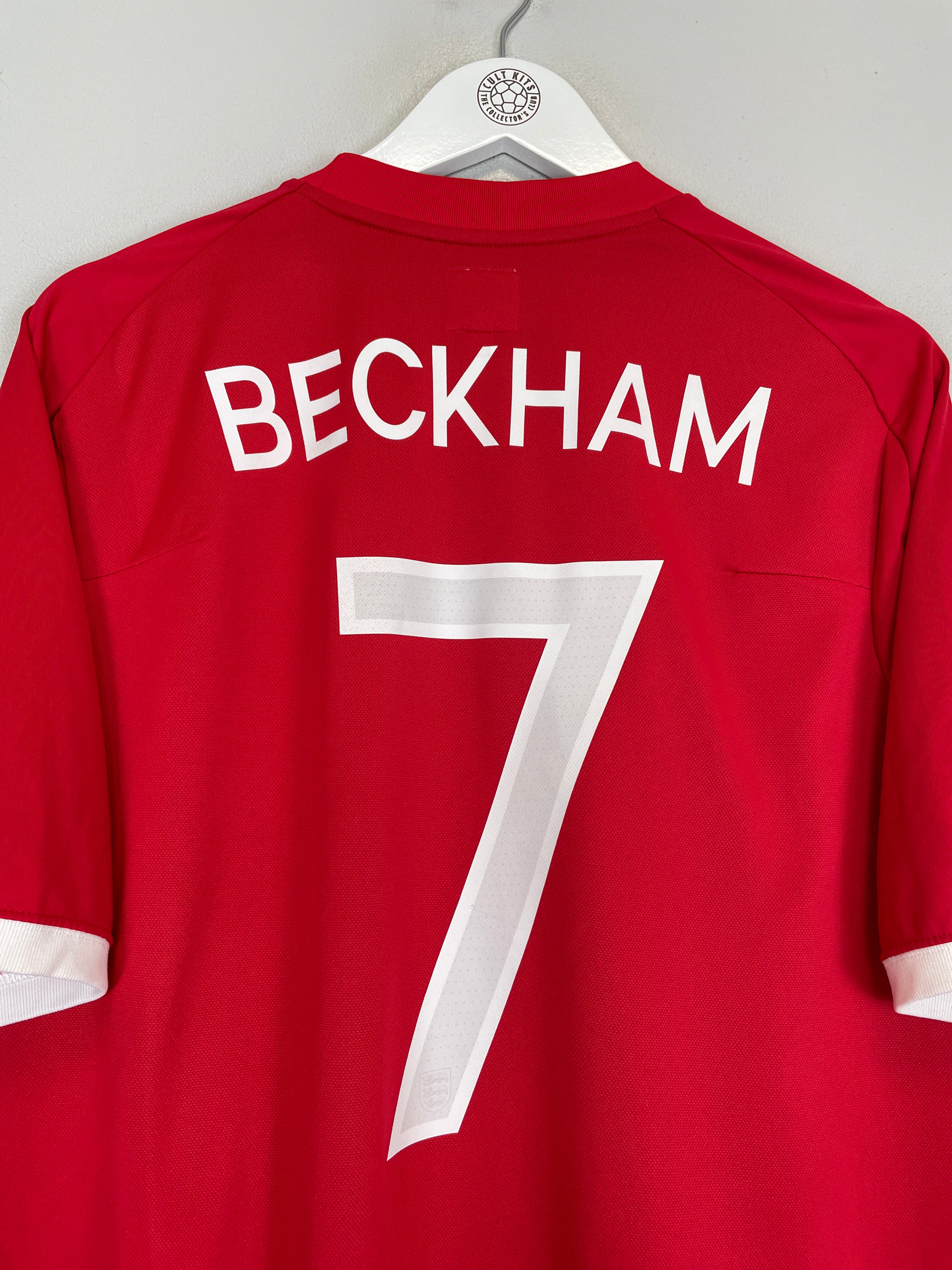 Shop 2010/12 ENGLAND BECKHAM #7 AWAY SHIRT (XXL) UMBRO, classic football shirts, vintage football shirts & retro soccer jerseys at Cult Kits