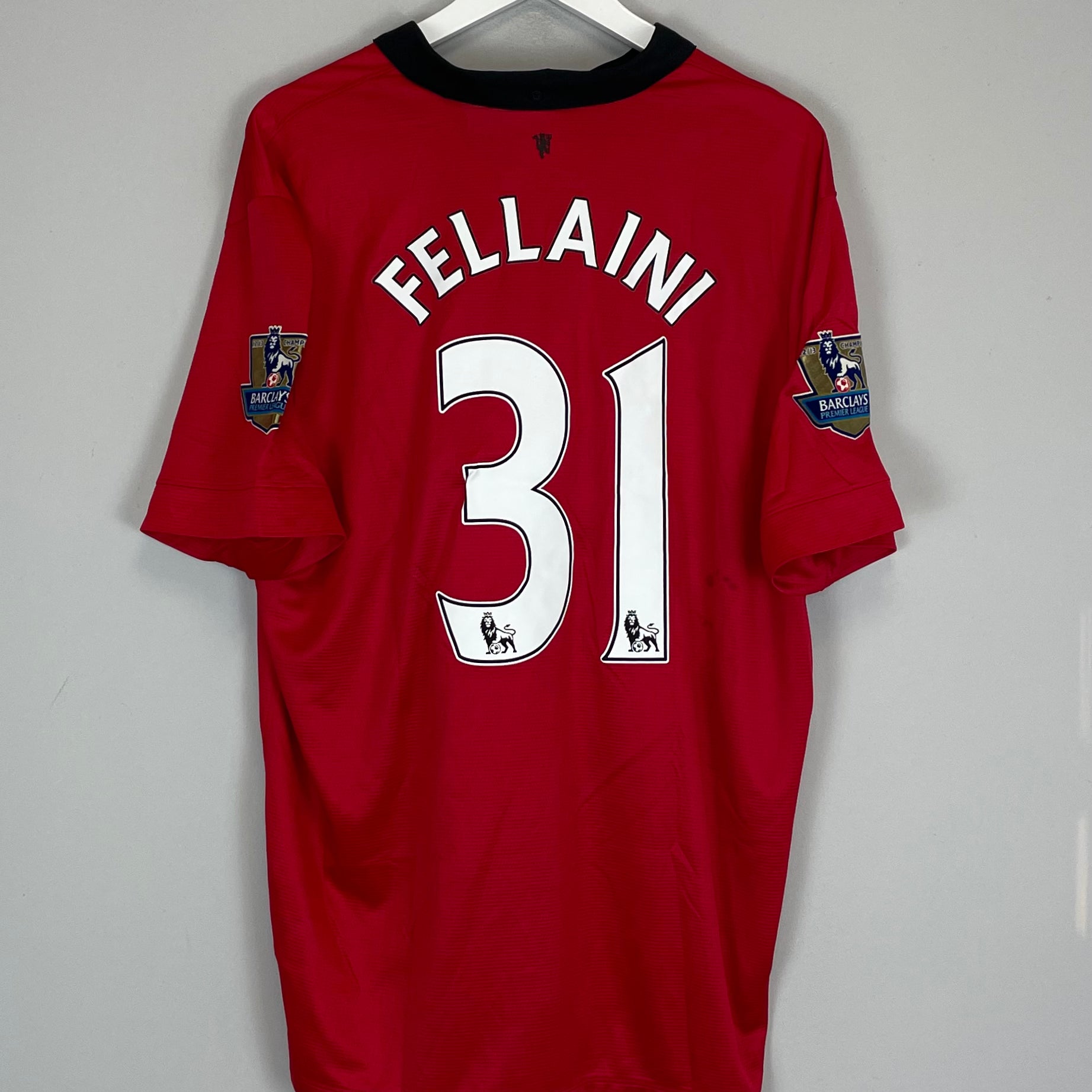 Shop 2013/14 MANCHESTER UNITED FELLAINI #31 HOME SHIRT (XXL) NIKE, classic football shirts, vintage football shirts & retro soccer jerseys at Cult Kits