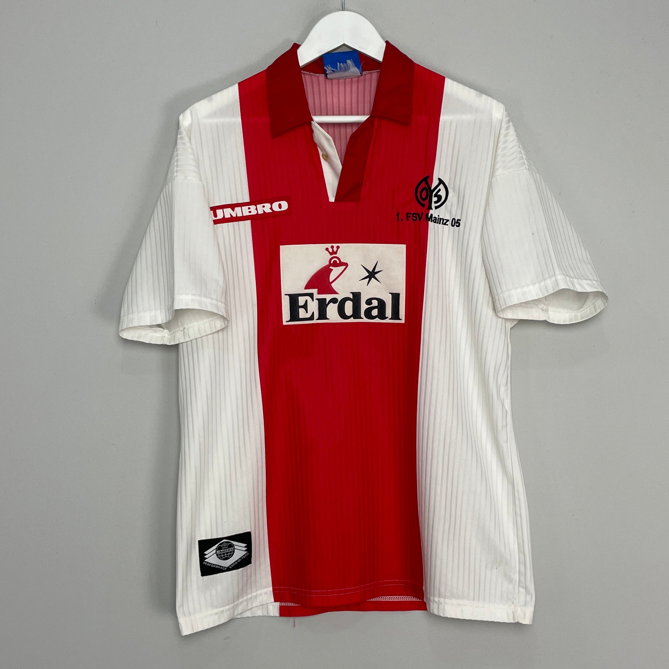 Shop 1997/98 FC MAINZ HOME SHIRT (L) UMBRO, classic football shirts, vintage football shirts & retro soccer jerseys at Cult Kits
