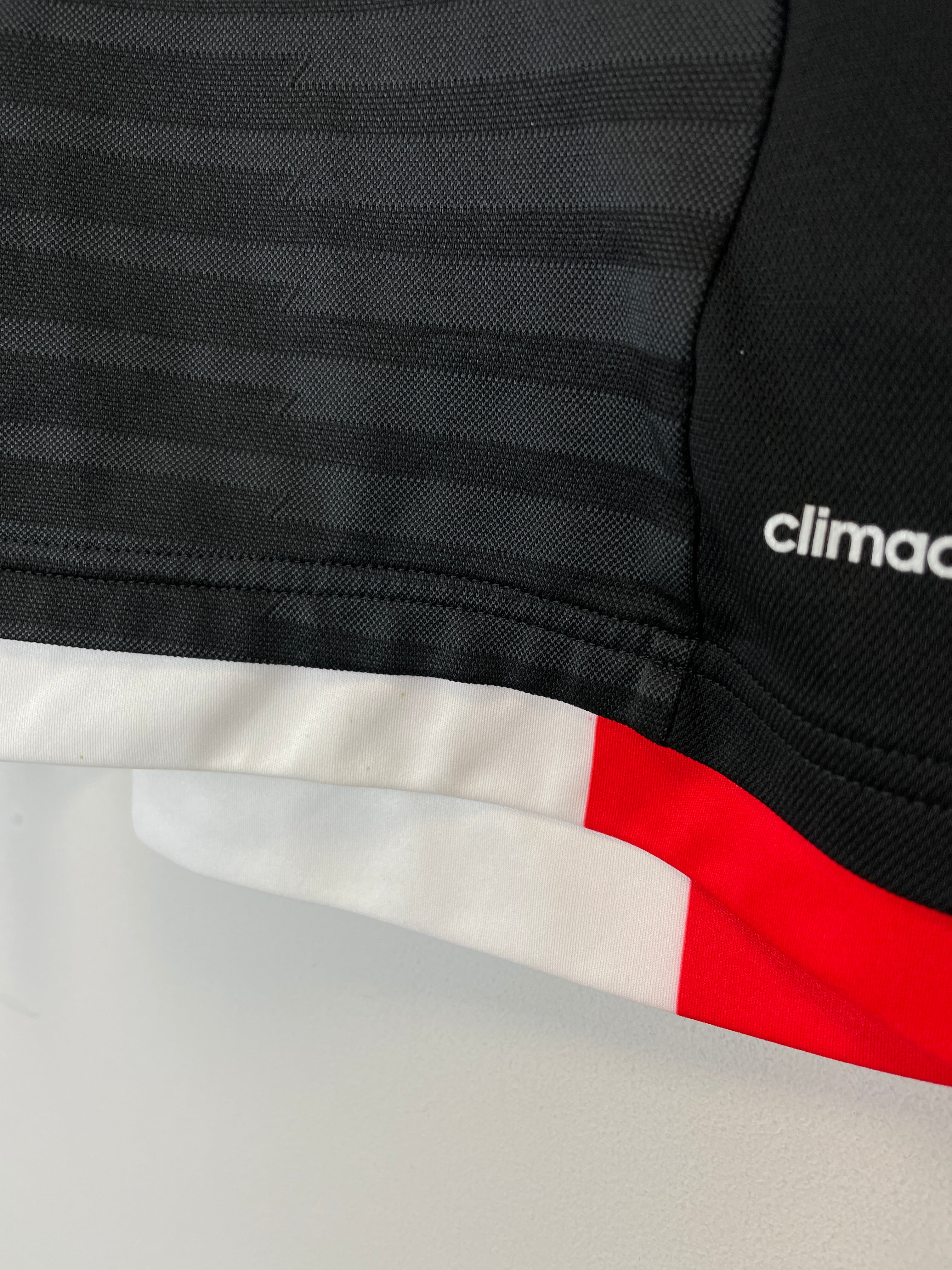 Shop 2015/16 MEXICO HOME SHIRT (L) ADIDAS, classic football shirts, vintage football shirts & retro soccer jerseys at Cult Kits