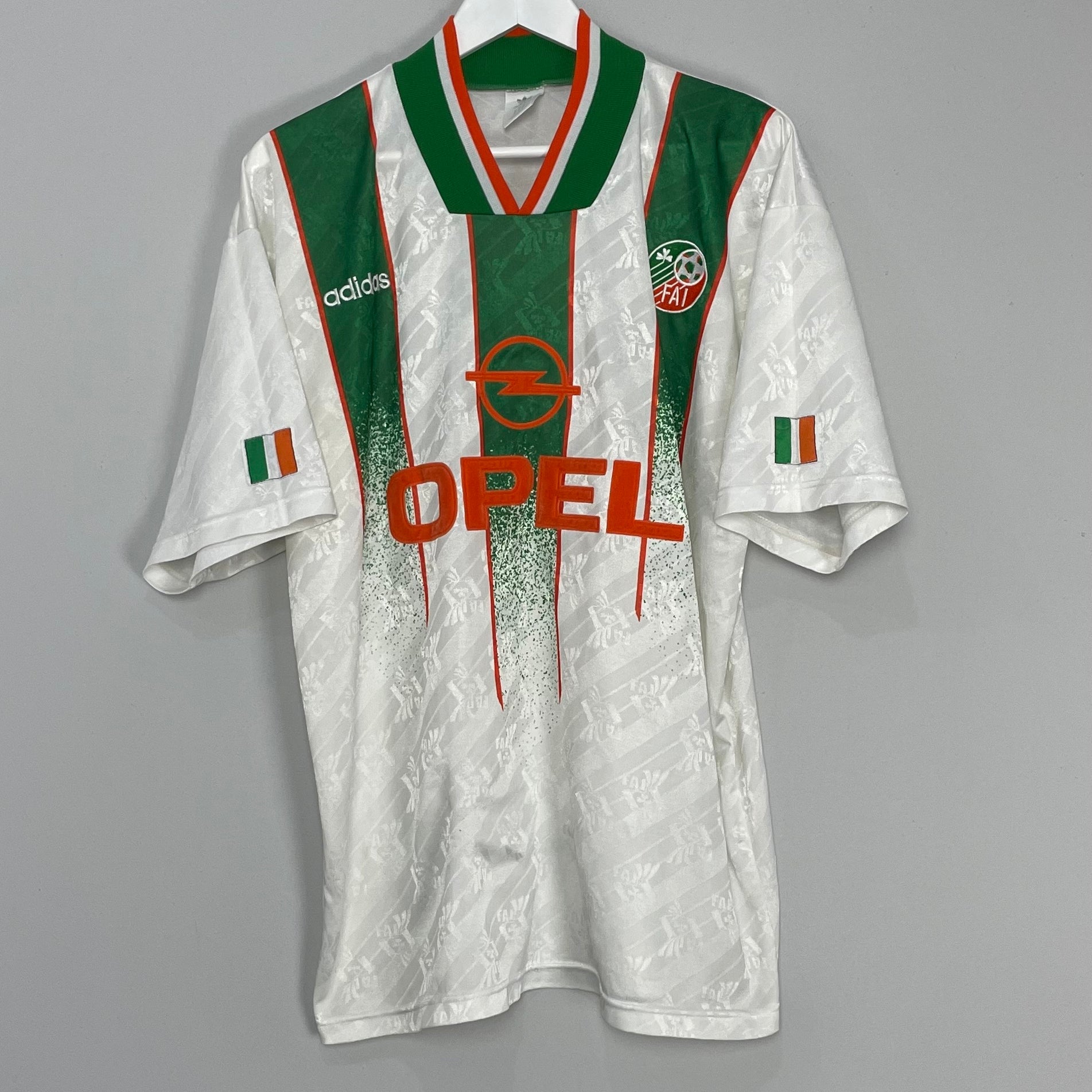 Shop 1994 IRELAND AWAY SHIRT (L) ADIDAS, classic football shirts, vintage football shirts & retro soccer jerseys at Cult Kits