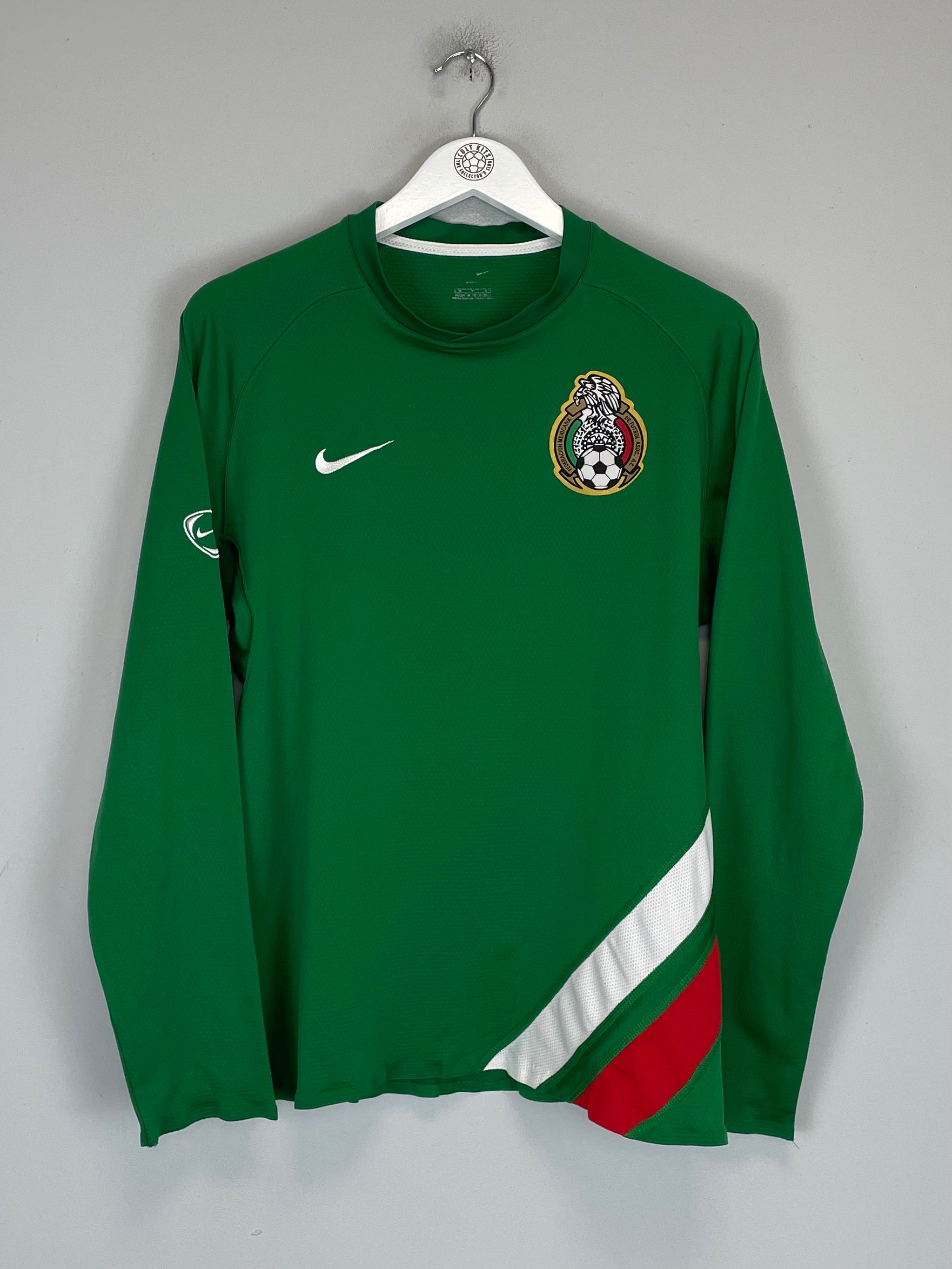 Shop 2006 MEXICO L/S TRAINING SHIRT (M) NIKE, classic football shirts, vintage football shirts & retro soccer jerseys at Cult Kits