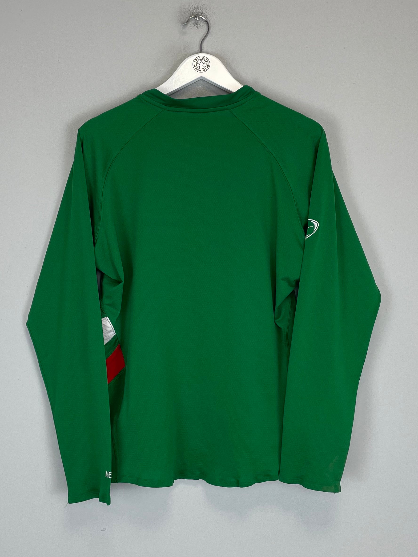 Shop 2006 MEXICO L/S TRAINING SHIRT (M) NIKE, classic football shirts, vintage football shirts & retro soccer jerseys at Cult Kits