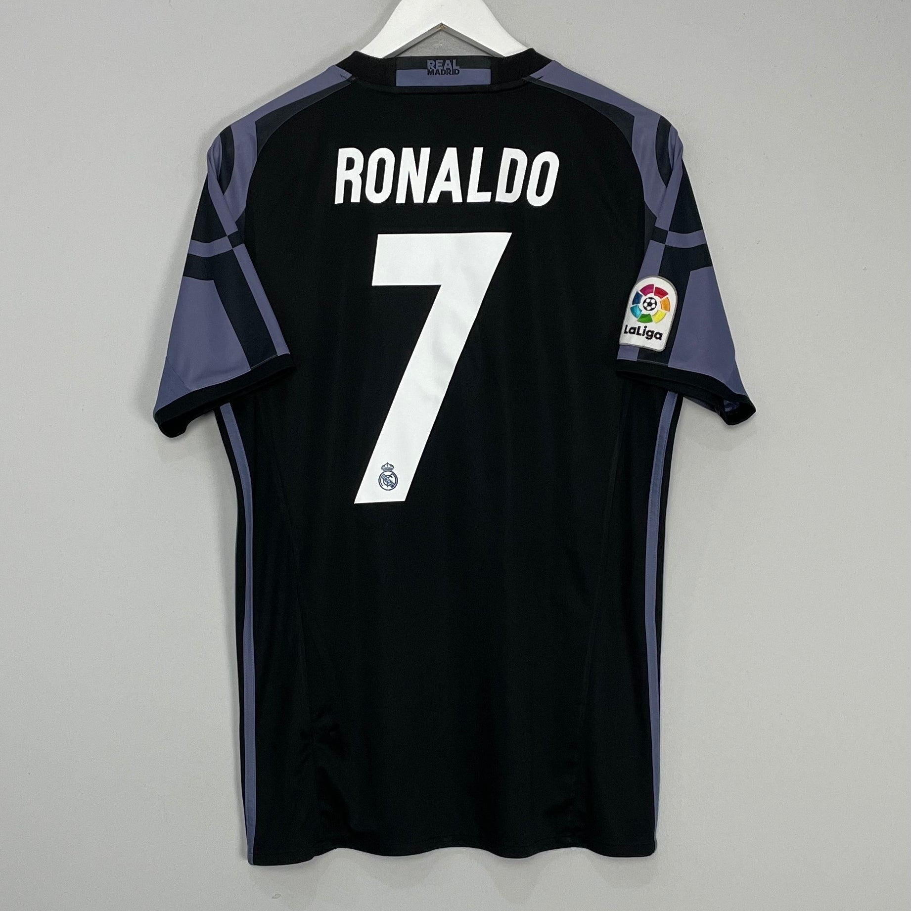Shop 2016/17 REAL MADRID RONALDO #7 THIRD SHIRT (M) ADIDAS, classic football shirts, vintage football shirts & retro soccer jerseys at Cult Kits