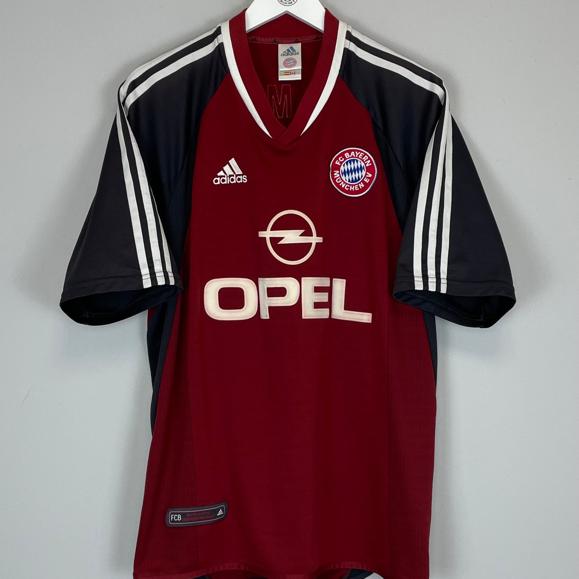 Shop 2001/02 BAYERN MUNICH HOME SHIRT (L) ADIDAS, classic football shirts, vintage football shirts & retro soccer jerseys at Cult Kits