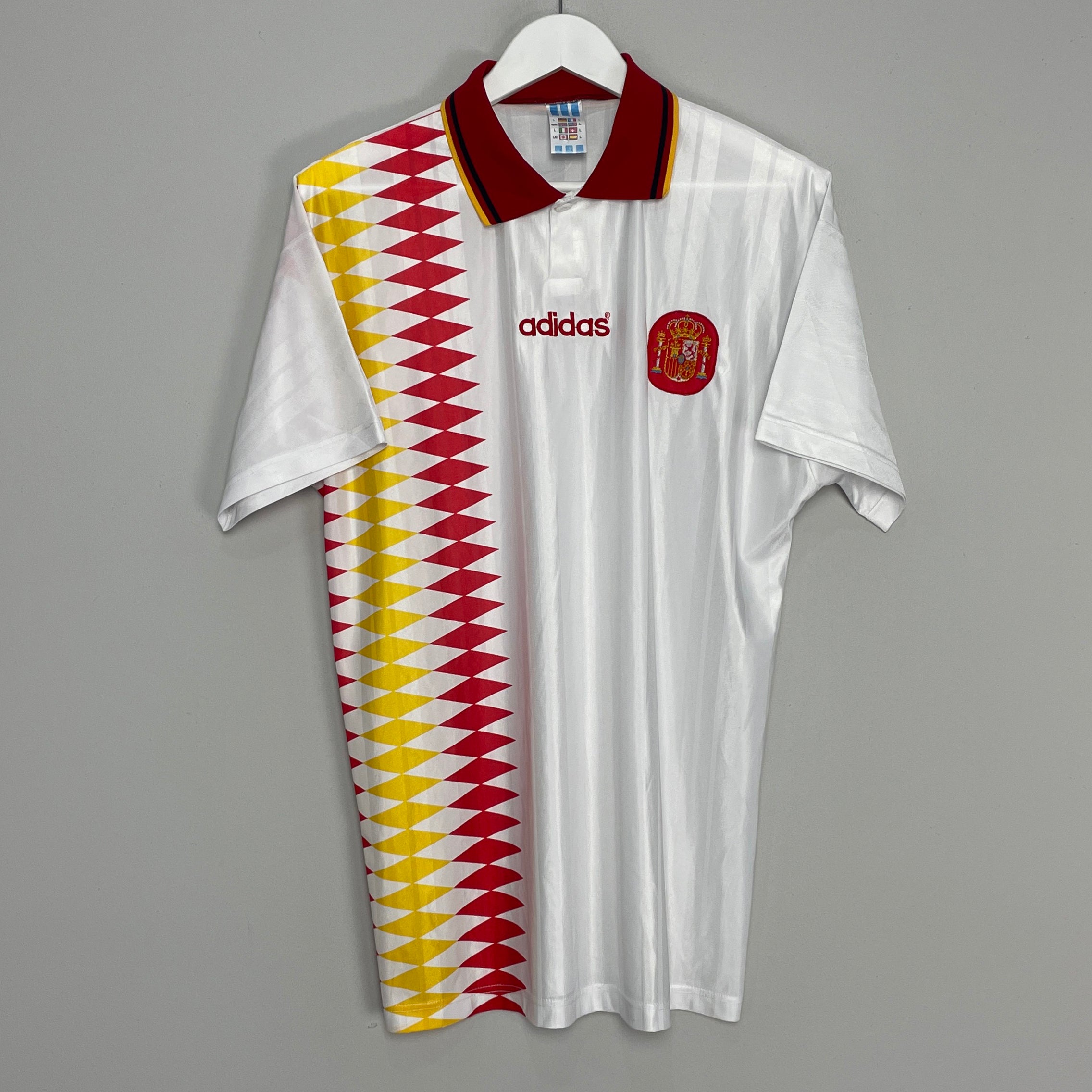 Shop 1994/96 SPAIN AWAY SHIRT (L) ADIDAS, classic football shirts, vintage football shirts & retro soccer jerseys at Cult Kits