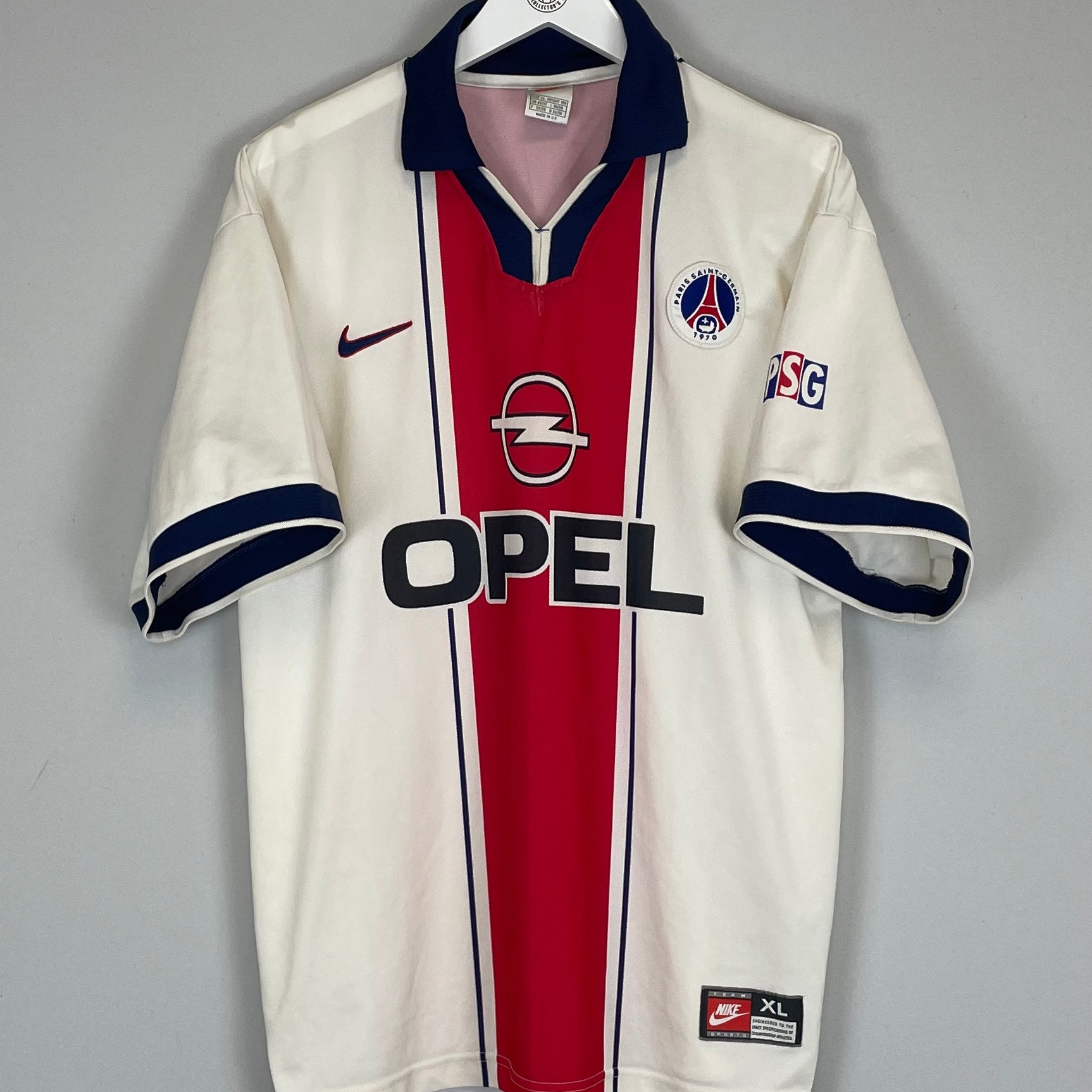 Shop 1997/98 PSG AWAY SHIRT (XL) NIKE, classic football shirts, vintage football shirts & retro soccer jerseys at Cult Kits