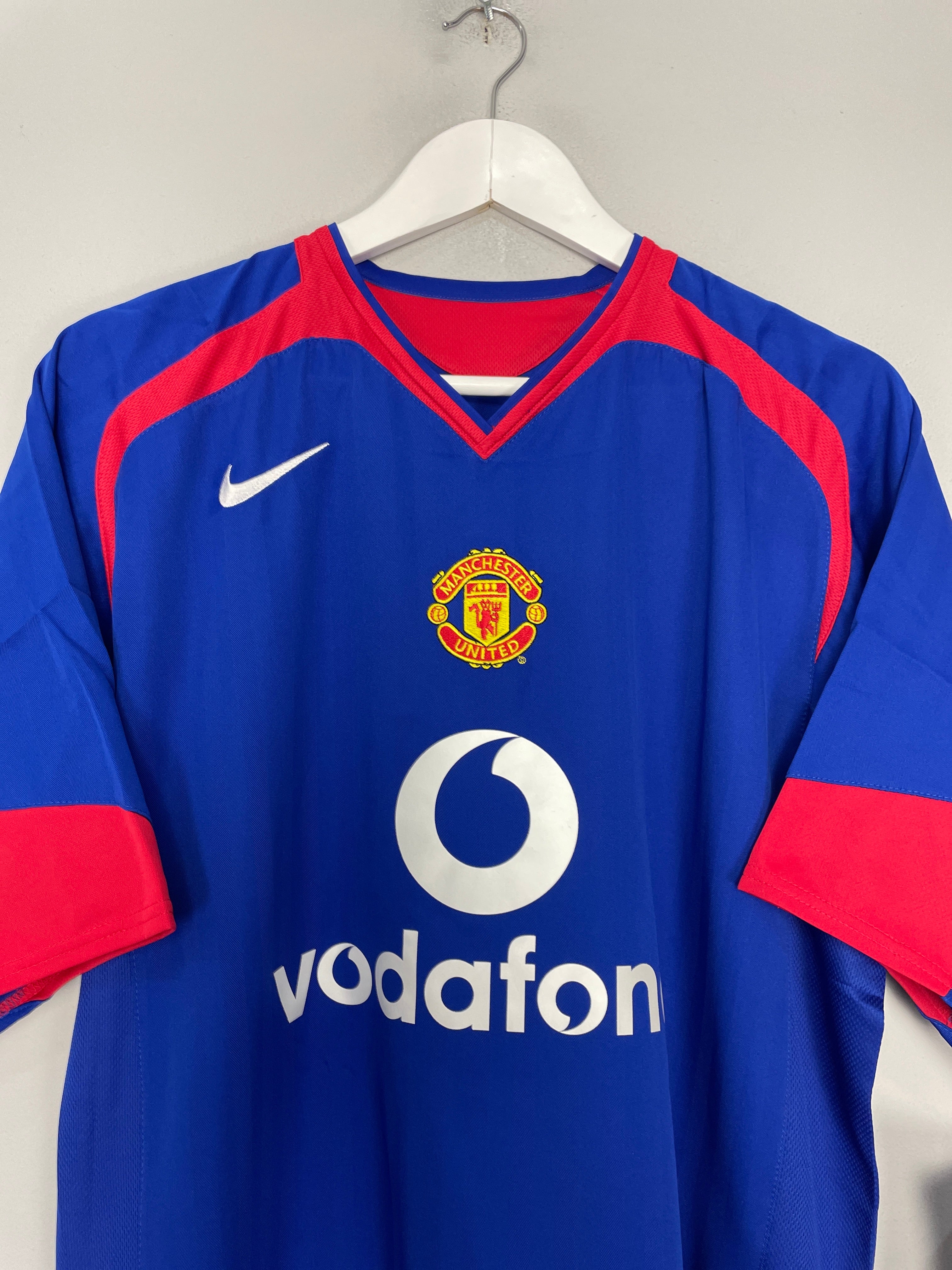 Shop 2005/06 MANCHESTER UNITED RONALDO #7 *BNWT* AWAY SHIRT (L) NIKE, classic football shirts, vintage football shirts & retro soccer jerseys at Cult Kits