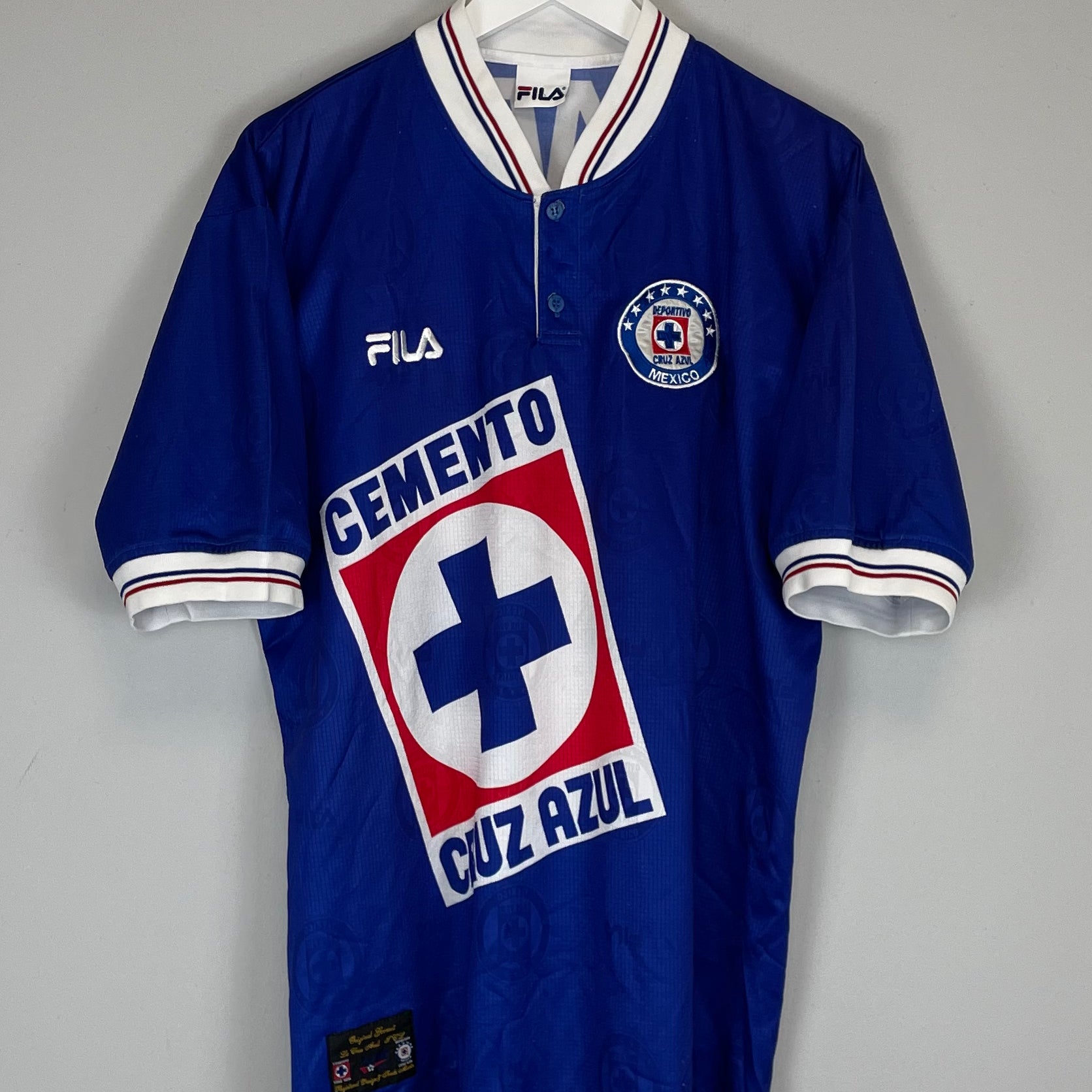 Shop 1998/99 CRUZ AZUL HOME SHIRT (XL) FILA, classic football shirts, vintage football shirts & retro soccer jerseys at Cult Kits