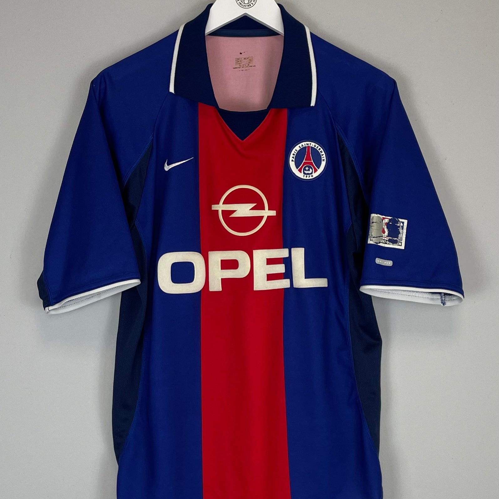 Shop 2000/01 PSG HOME SHIRT (M) NIKE, classic football shirts, vintage football shirts & retro soccer jerseys at Cult Kits