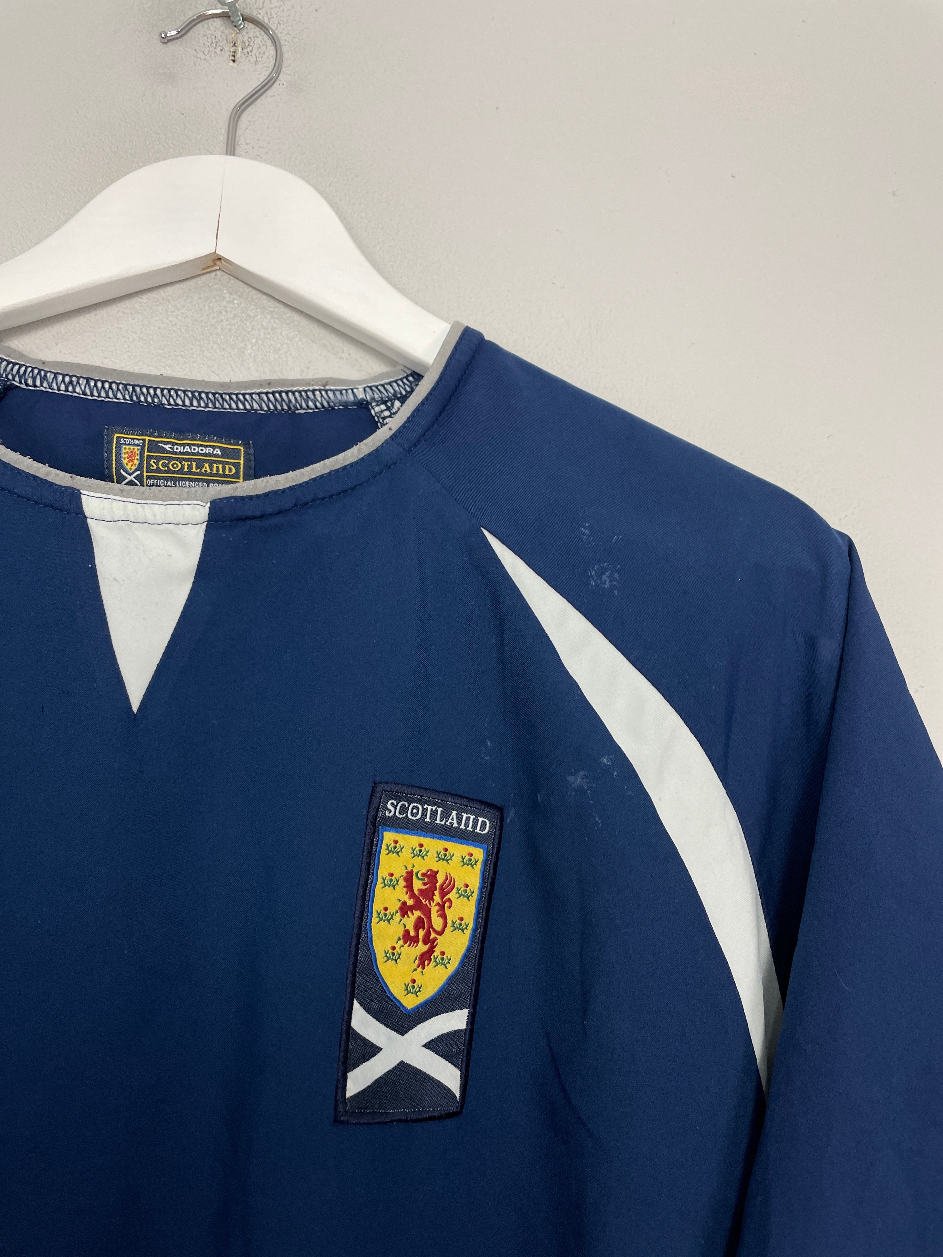 Shop 2003/05 SCOTLAND HOME SHIRT (L) DIADORA, classic football shirts, vintage football shirts & retro soccer jerseys at Cult Kits