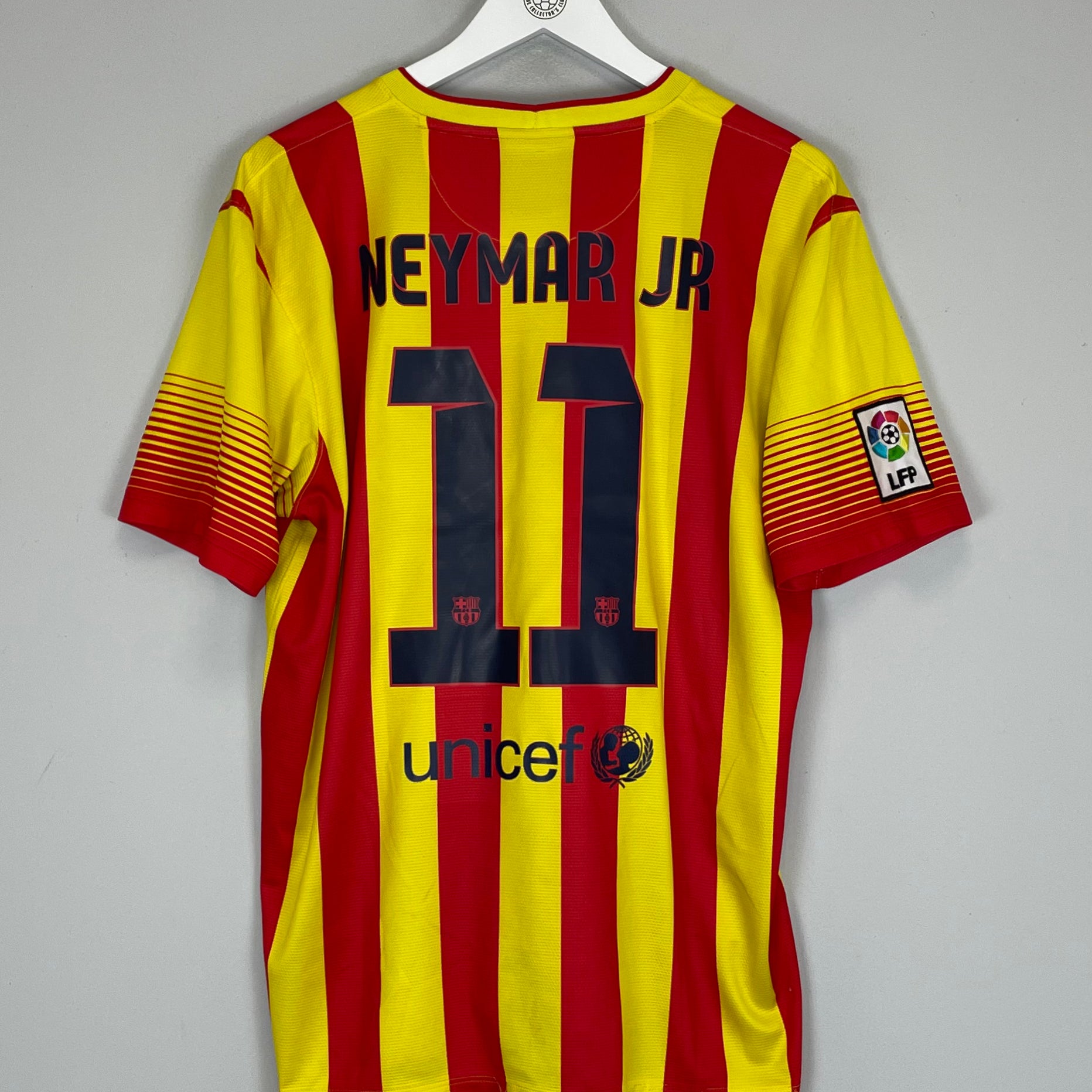 Shop 2013/15 BARCELONA NEYMAR JR #11 AWAY SHIRT (L) NIKE, classic football shirts, vintage football shirts & retro soccer jerseys at Cult Kits
